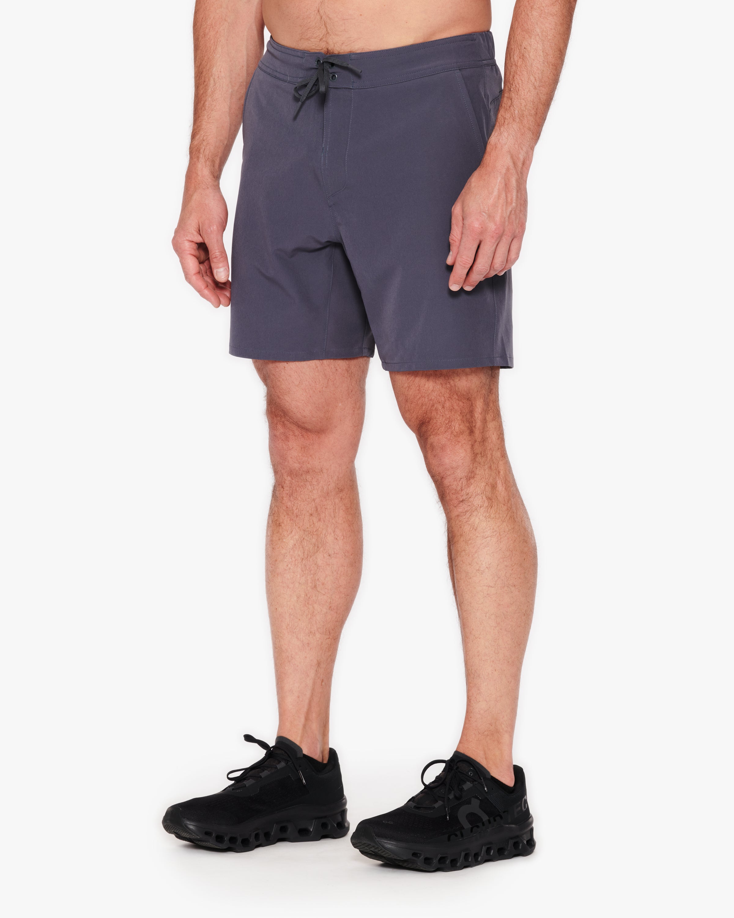 Ten Thousand Foundation Short 7
