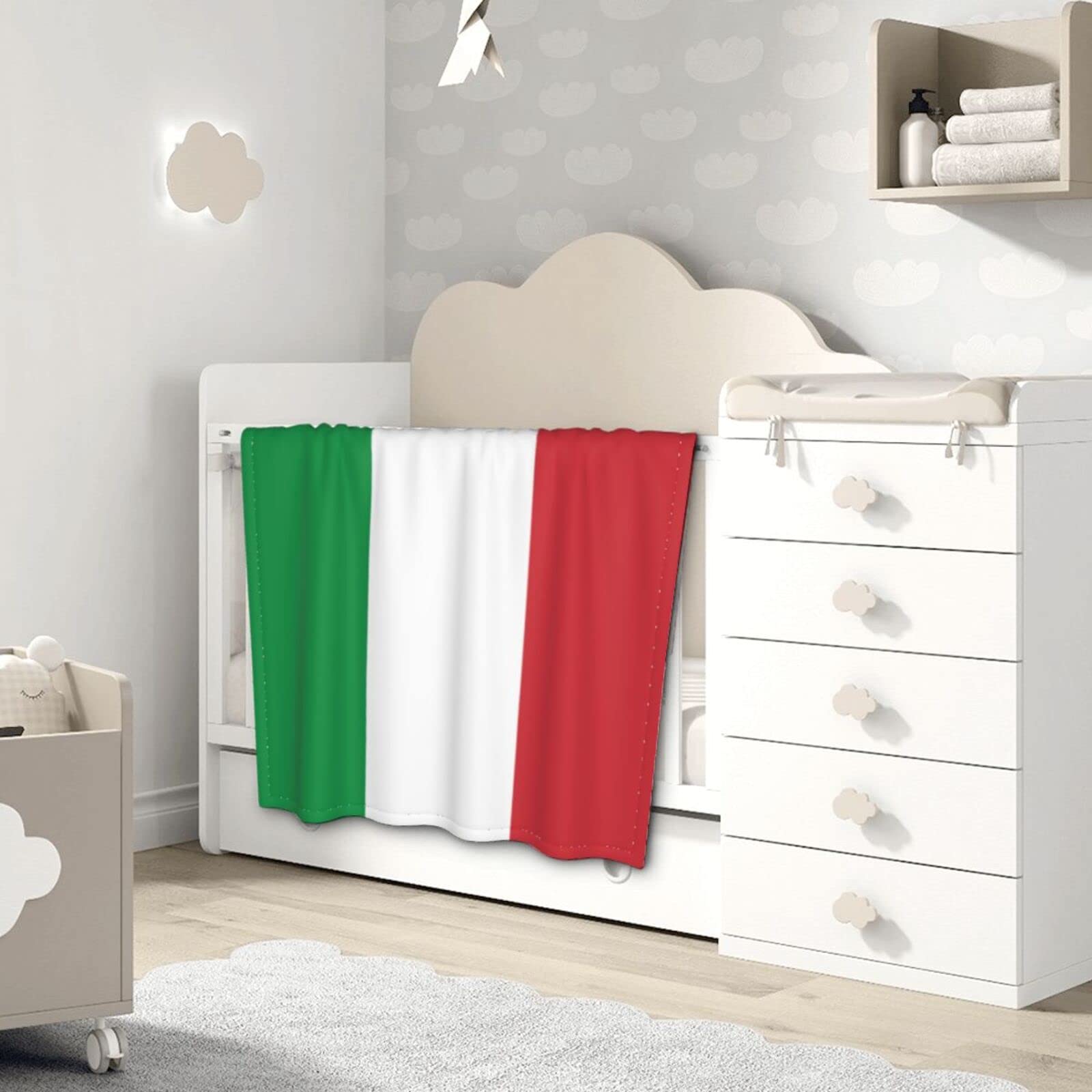 Italian Flag Baby Blanket - Soft 30x40 Inch Swaddling Blanket for Newborns & Toddlers | Perfect for Nursery, Photo Shoots & Gifts