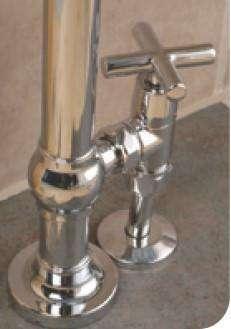Tuzio Woodstock Hardwired or Plug-in Towel Warmer - 26.5