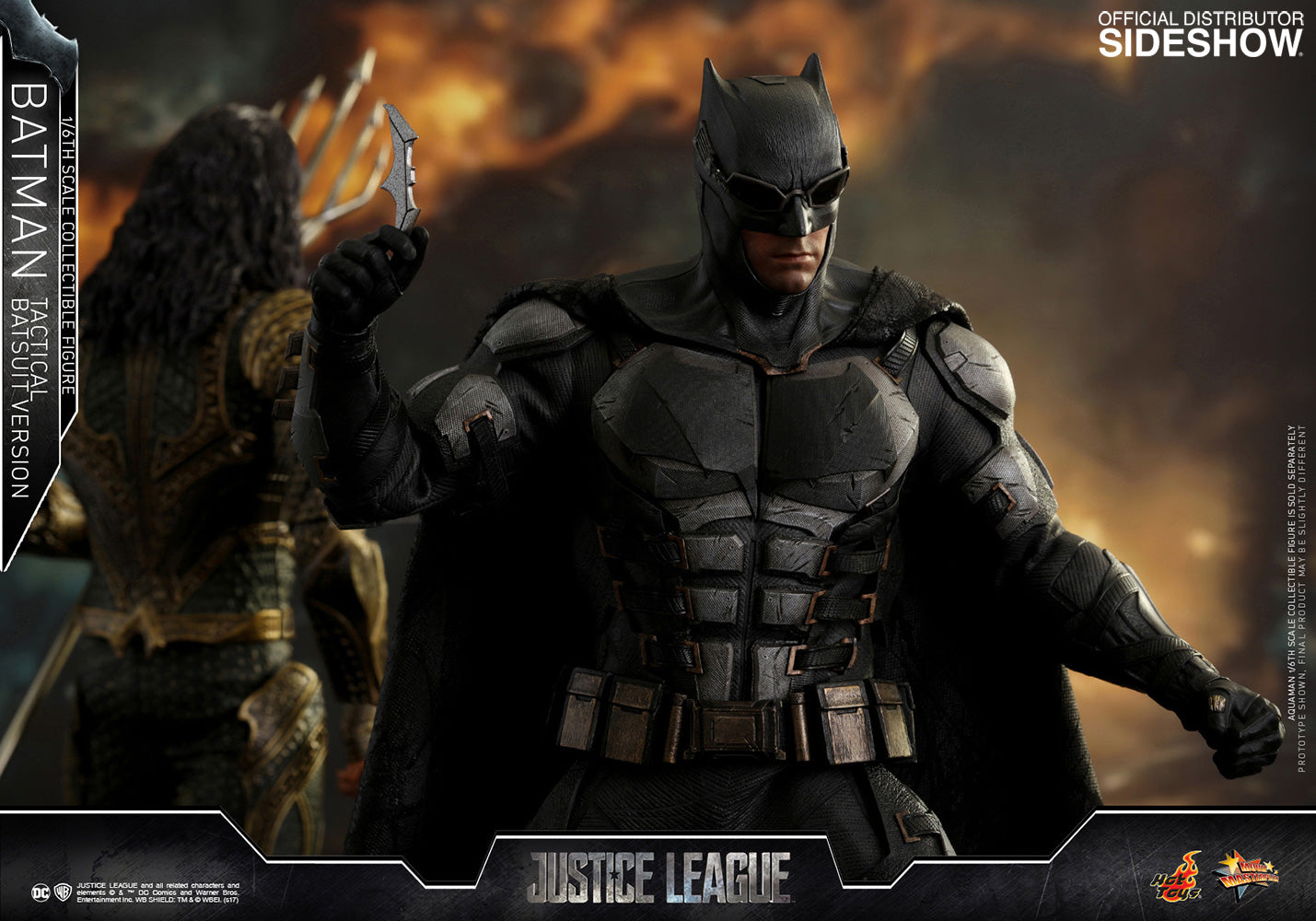 Hot Toys DC Comics Justice League Batman Tactical Batsuit Version 1/6 Scale 12