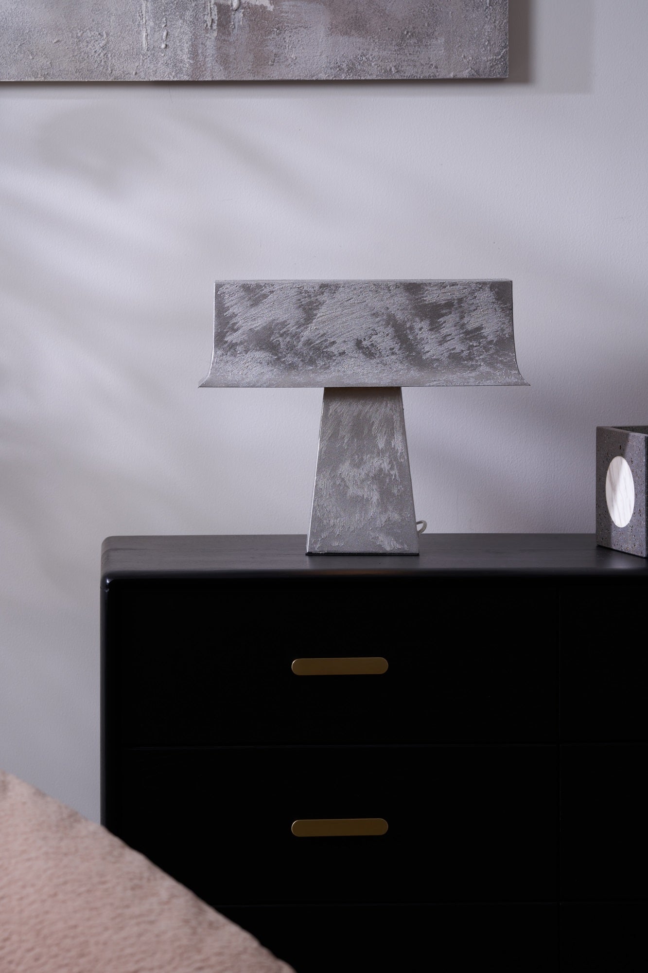 Veltan Modern LED Table Lamp with USB Port - Stylish Nightstand & Desk Lighting for Bedroom, Office, and Living Room