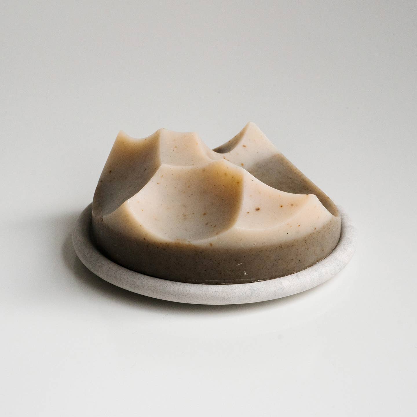 Erode Soap with Cardamom & Vetiver - Natural Handmade Soap for Relaxation & Aromatherapy - Perfect for Spa, Bath & Gift Giving