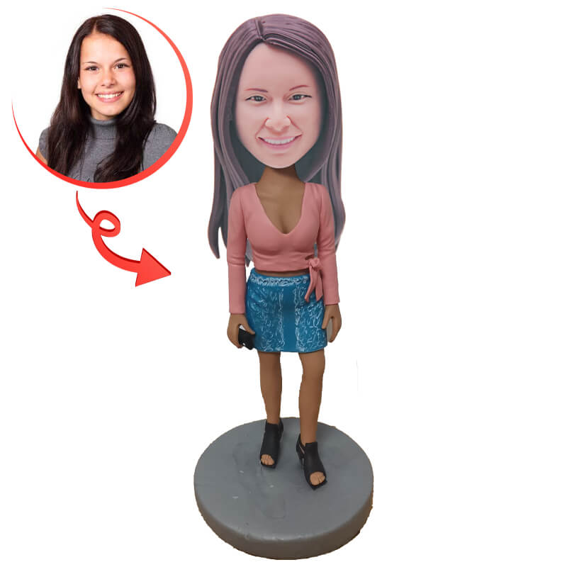 Custom Cute Short Skirt Girl Bobblehead - Unique Collectible Figurine for Desk Decor, Gift for Anime Fans & Kawaii Lovers - Perfect for Office, Bedroom, or Party Display