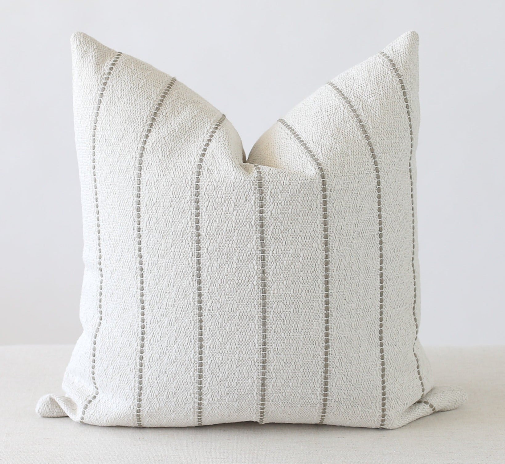 Premium Pillow Combination Set #165 - Soft & Supportive Bed Pillows for Side, Back & Stomach Sleepers - Perfect for Home, Hotel & Guest Room Comfort