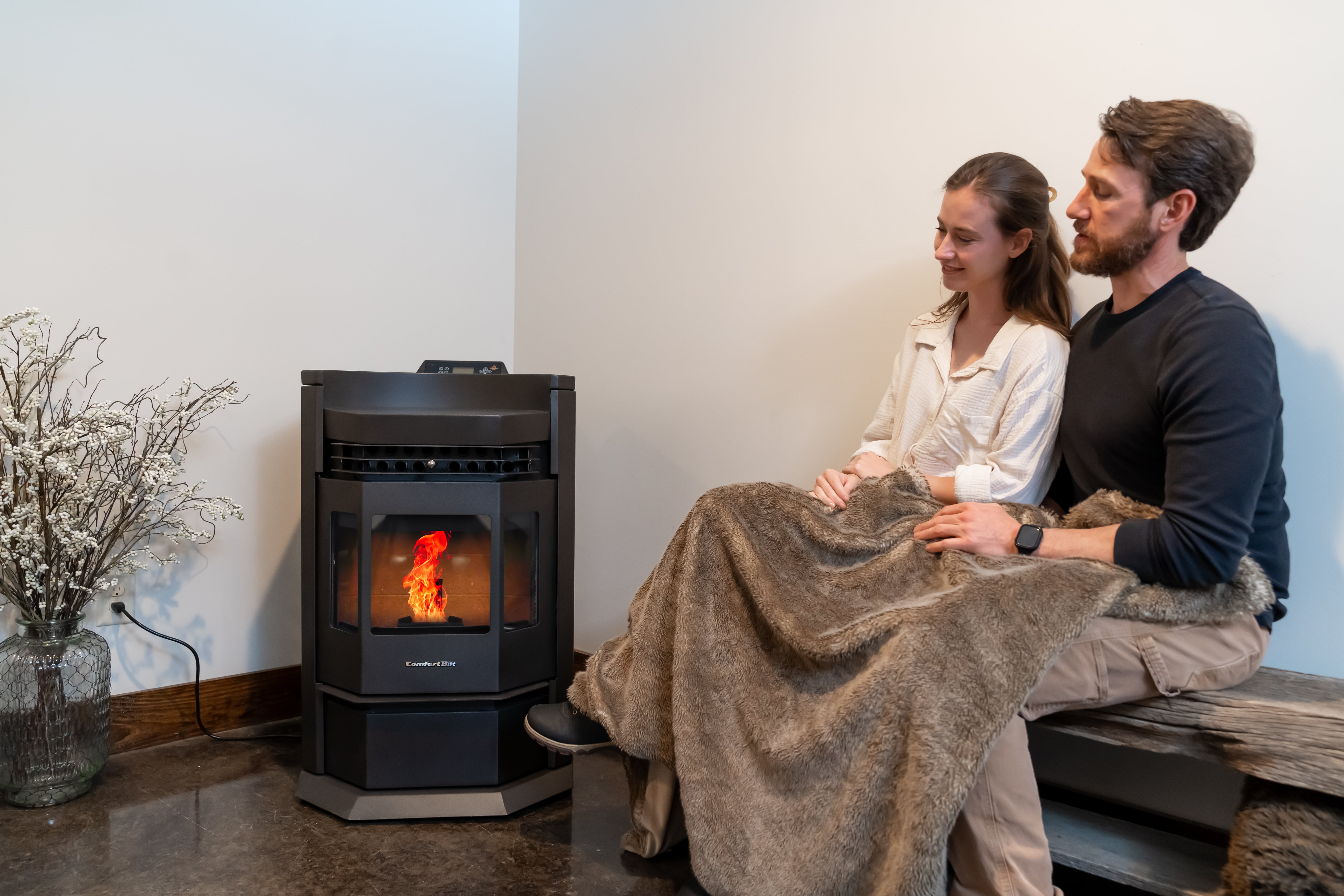 ComfortBilt HP22N High-Efficiency Pellet Stove in Black - Perfect for Home Heating & Cozy Winter Nights