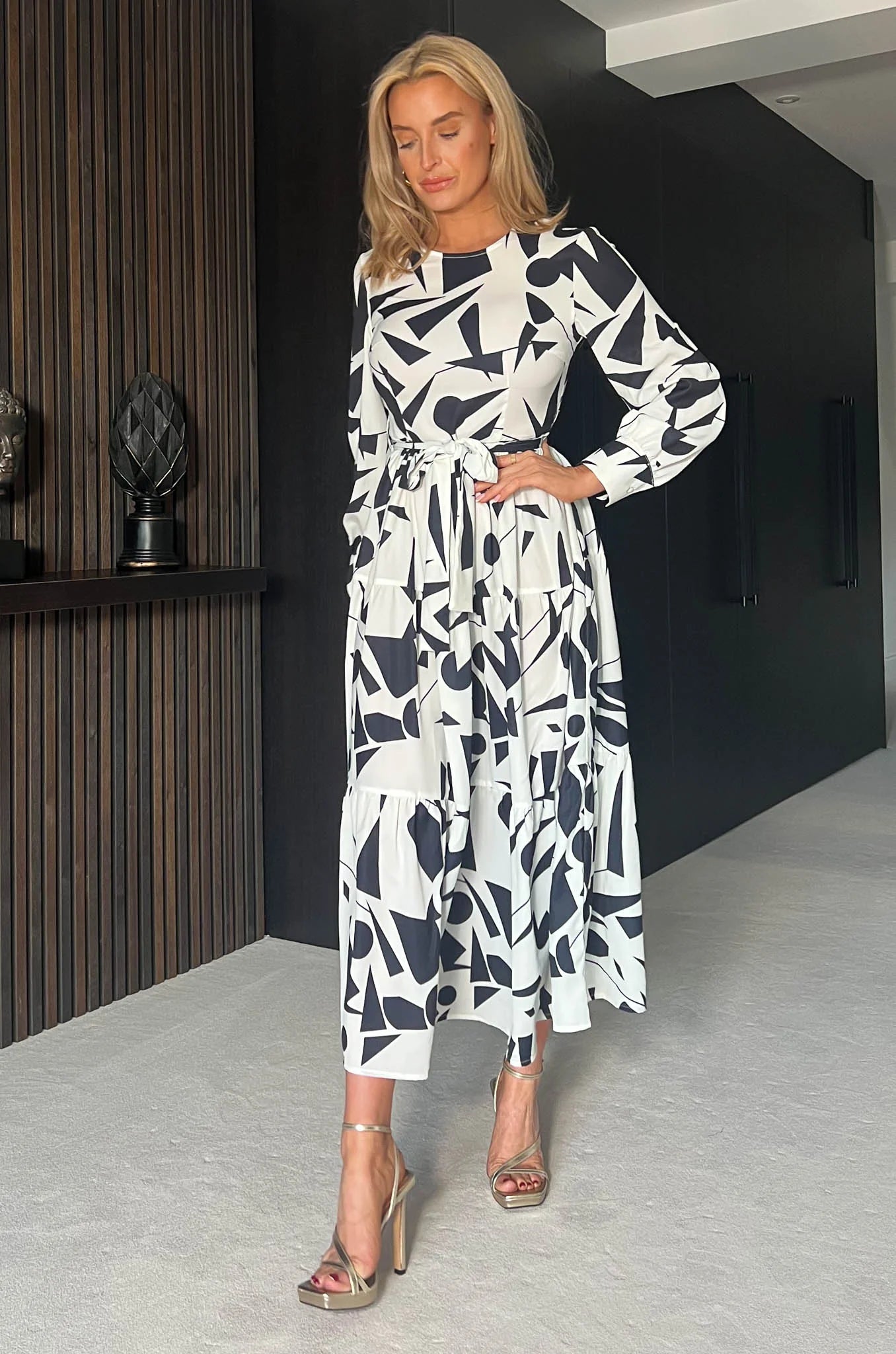 ANGELINA TIE WAIST DRESS - Monochrome Floral Print Women's Summer Dress for Casual Outings & Beach Vacations
