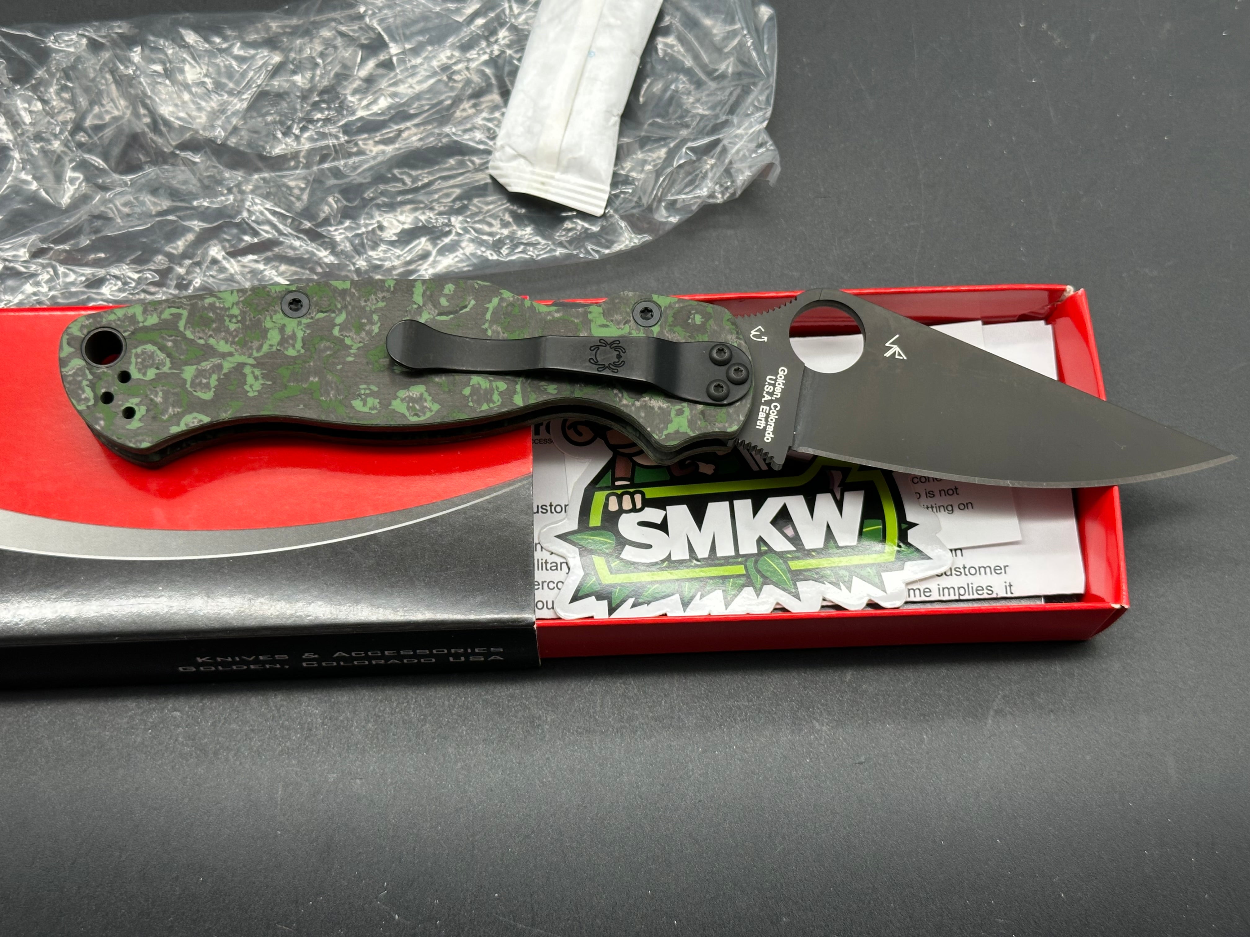 Spyderco Para 2 Folding Knife - New in Box, Green Jungle Camo, M4 Steel Blade - Perfect for Outdoor Camping, Hunting & Survival Gear