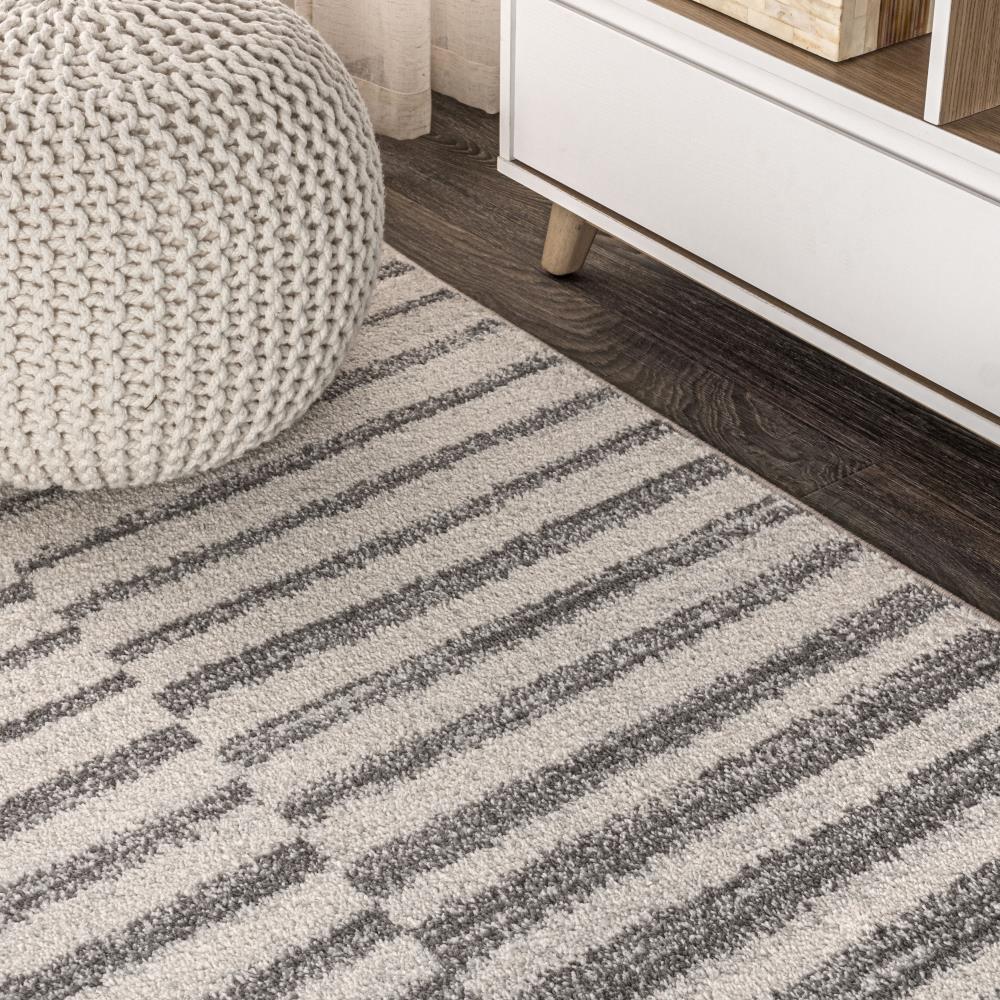 Lyla Offset Stripe Area Rug - Soft Modern Geometric Pattern Non-Slip Living Room Rug - Perfect for Bedroom, Nursery & Home Decor