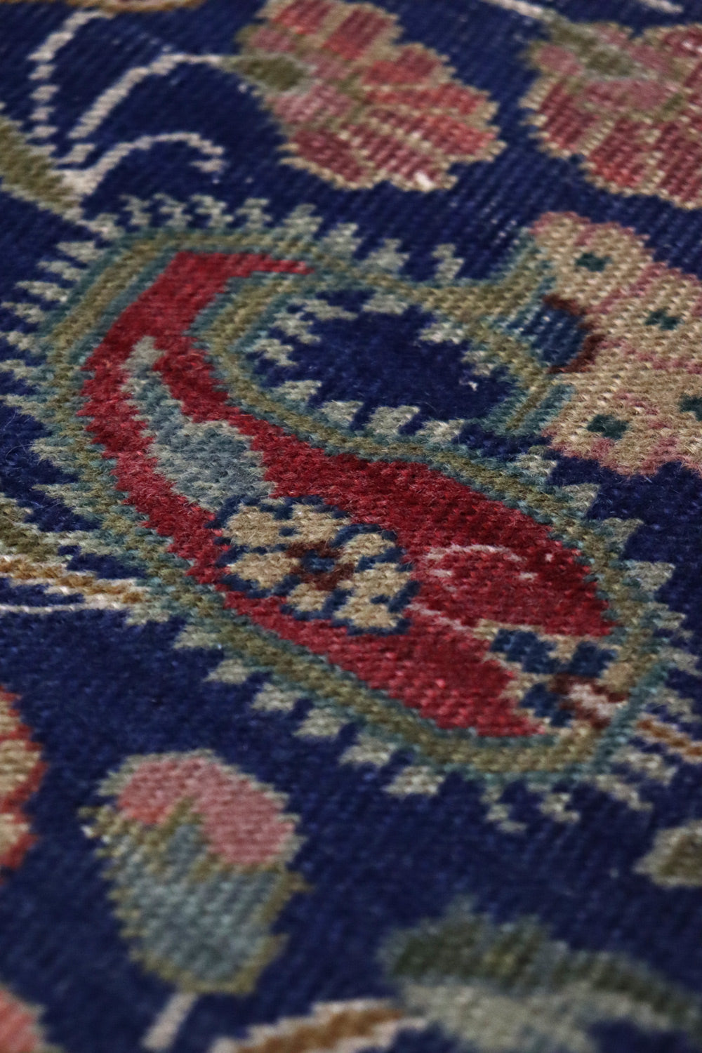 Authentic Antique Kayseri Handwoven Wool Rug - Traditional Turkish Carpet J67258 for Living Room, Bedroom & Home Decor