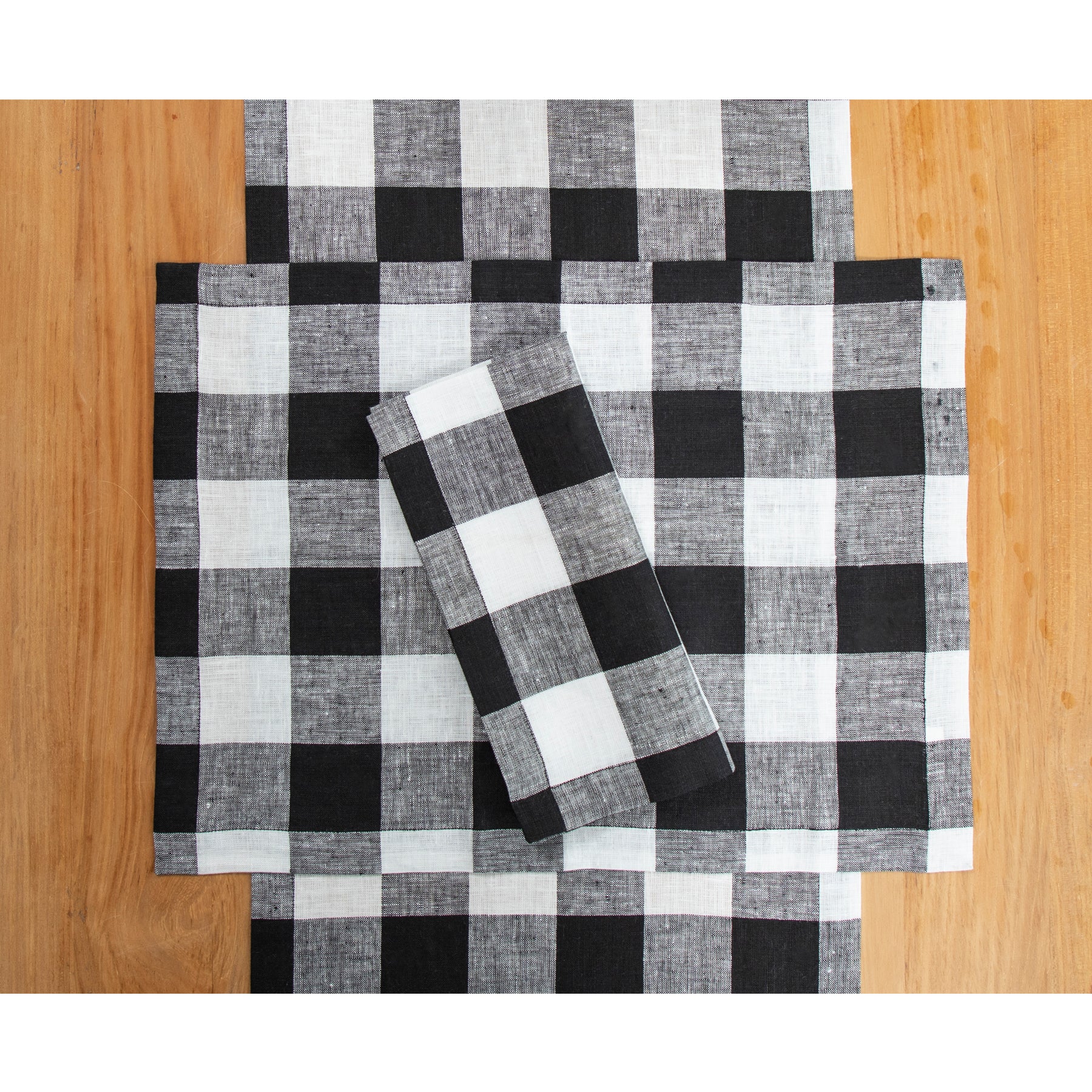 Buffalo Check Cotton Napkins - Set of 4 Premium Dinner Napkins for Farmhouse Dining, Holiday Table Setting & Rustic Home Decor