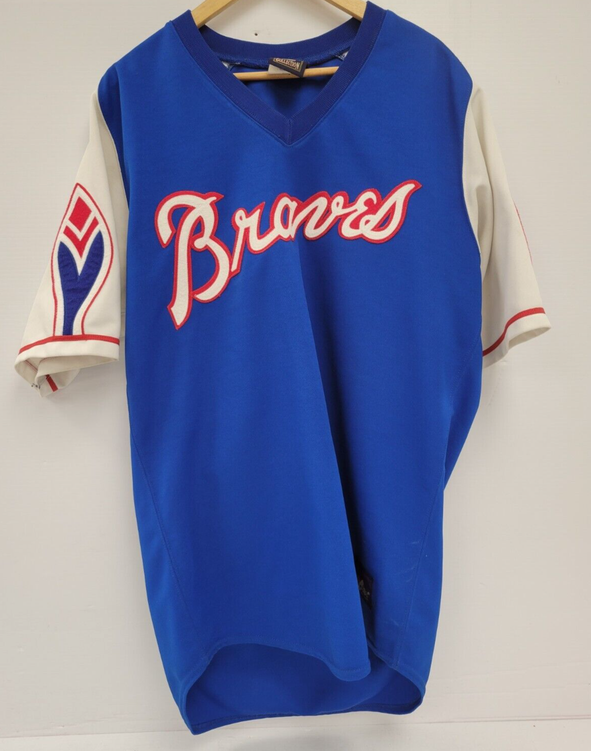 Majestic Atlanta Braves Jersey - Size L - Official MLB Baseball Jersey for Men - Perfect for Games, Fan Events & Sports Outfits