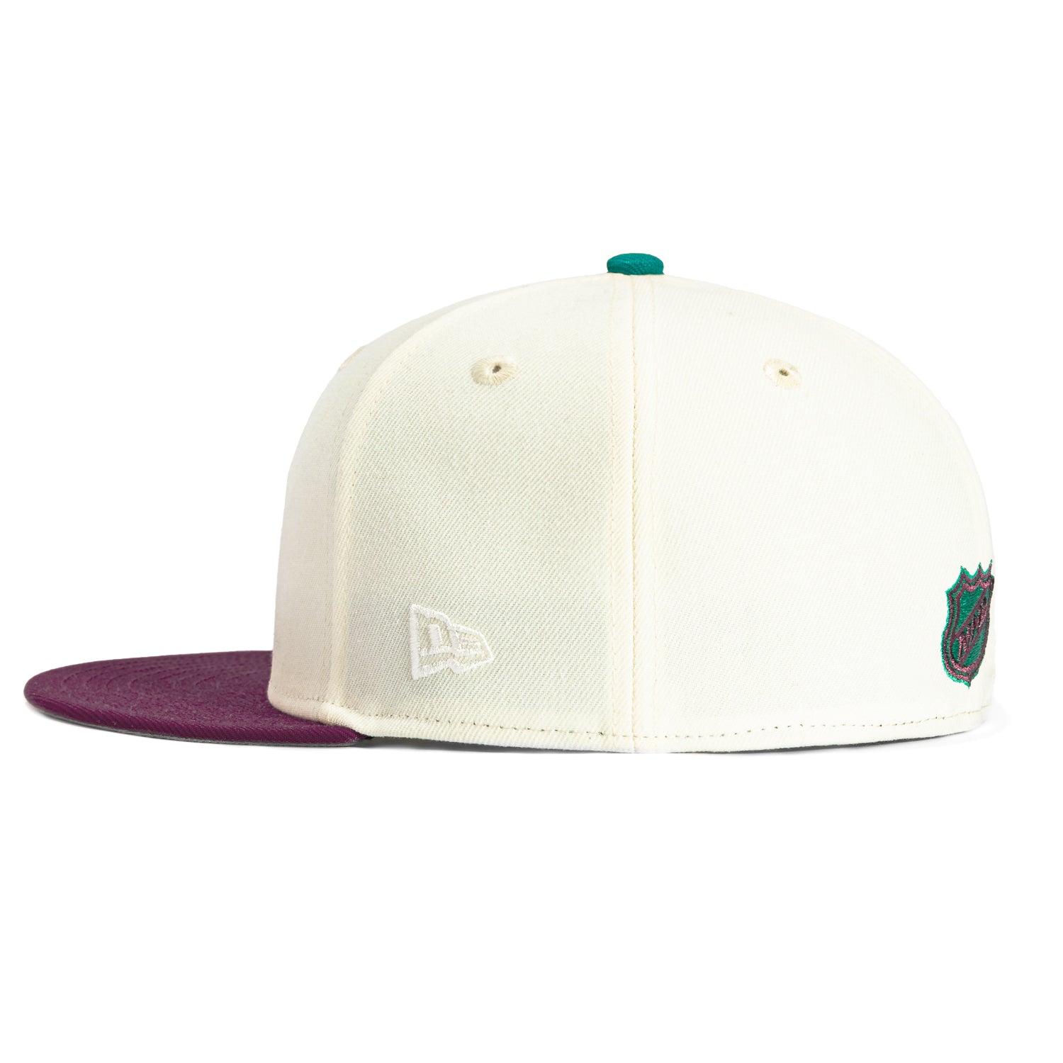 New Era 59Fifty Anaheim Ducks Snapback Hat - White & Maroon NHL Hockey Cap for Men & Women - Perfect for Games, Fan Gear & Streetwear Fashion