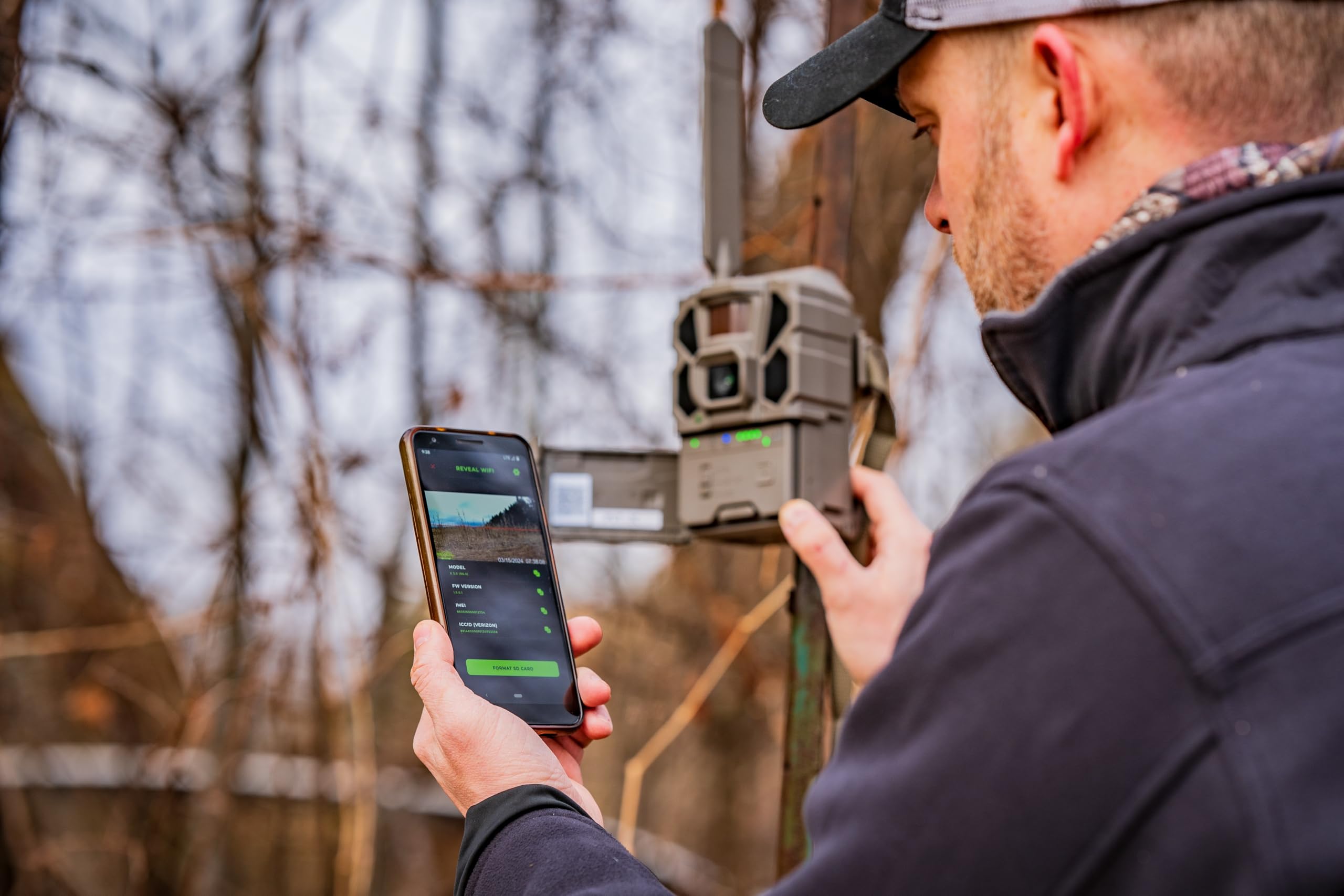 TACTACAM Reveal X Gen 3.0 Cellular Trail Camera - Multi Carrier, HD Photos & Videos, Built-in GPS, Long Battery Life, Fast Trigger Speed | Perfect for Wildlife Monitoring, Hunting, and Outdoor Security Surveillance