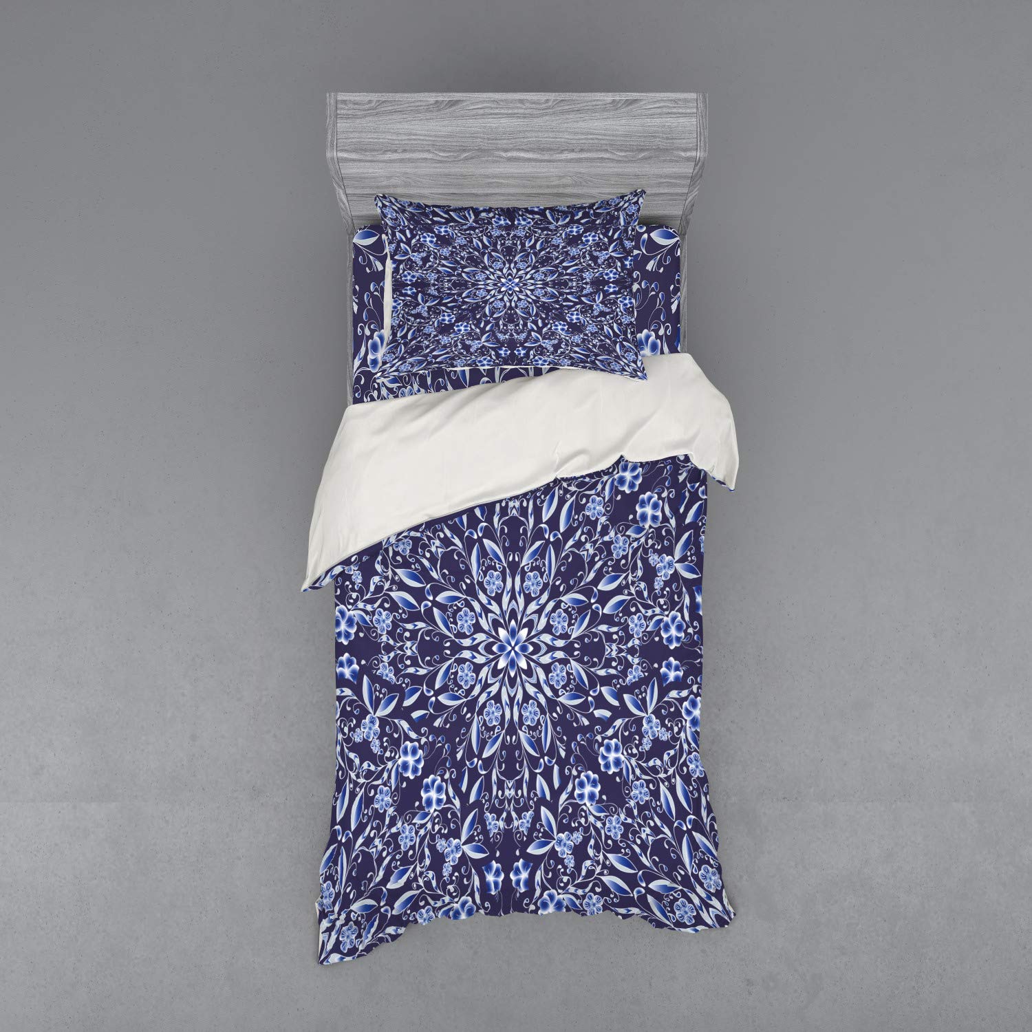 Ambesonne Dark Blue Duvet Cover Set - Traditional Chinese Floral Art Print 3-Piece Bedding Set with Pillow Sham & Fitted Sheet, Twin XL Size, Royal Blue & White - Perfect for Asian-Themed Bedrooms, Guest Rooms & Bohemian Decor