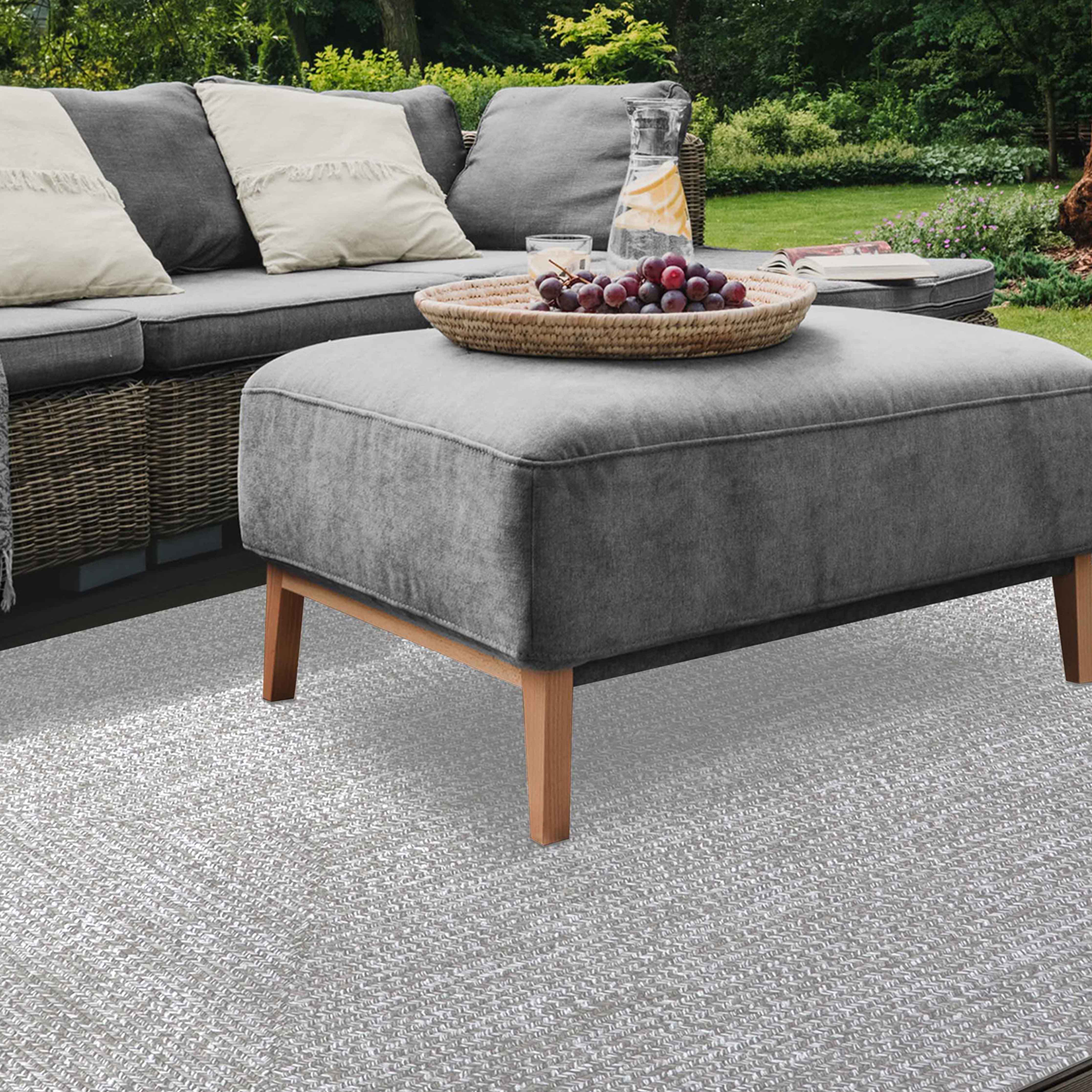 Two-Toned Braided Bohemian Area Rug - Indoor/Outdoor Use for Living Room, Patio & Bedroom Decor