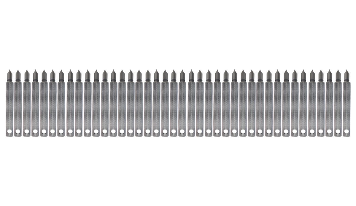 40-Piece Silver Majek Golf Groove Sharpener Tool for Wedges & Irons - Enhance Backspin Performance | Golf Club Cleaning & Regrooving Kit | Perfect Gift for Golf Enthusiasts | Ideal for Driving Range Practice & Course Maintenance