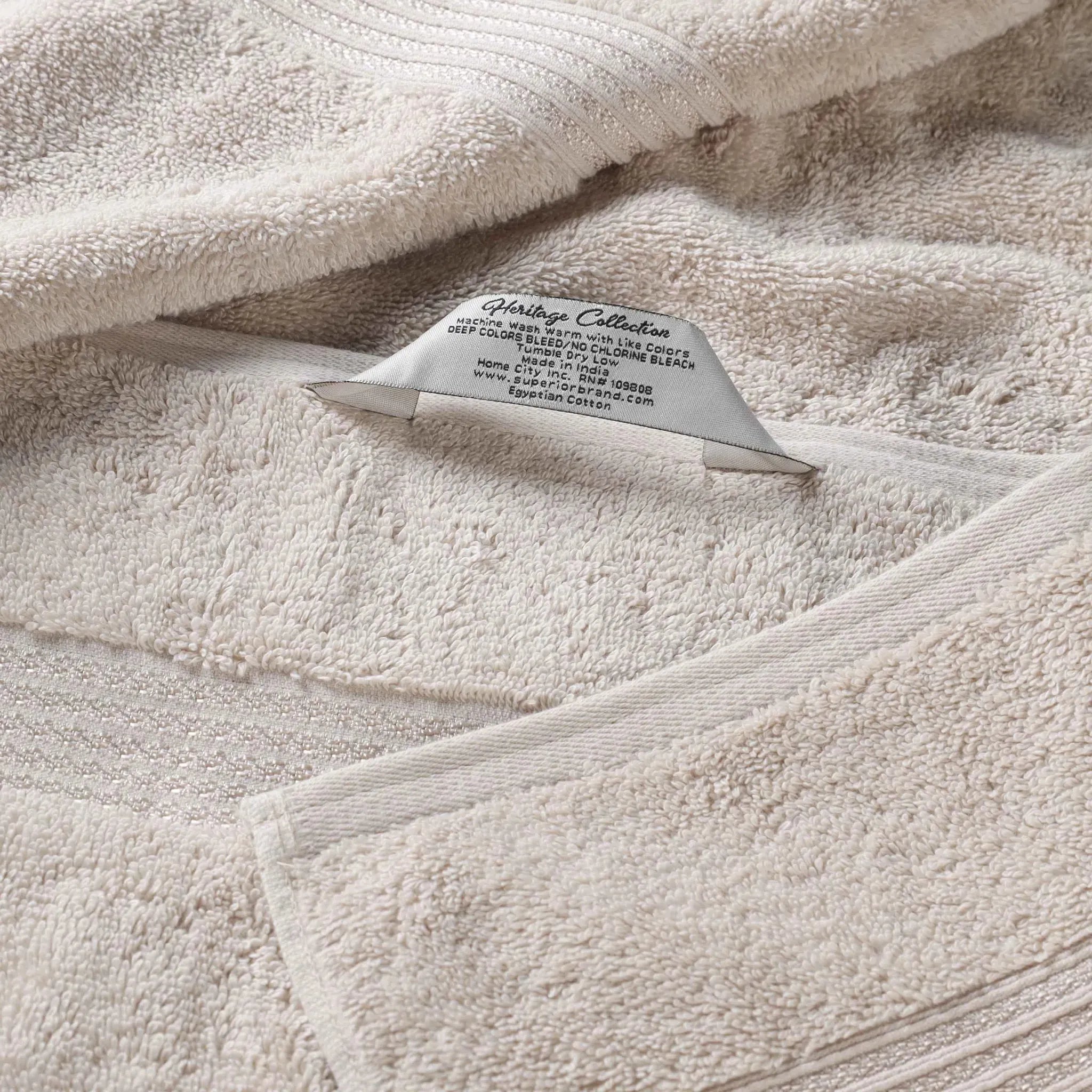 Premium Egyptian Cotton Bath Towel Set of 2 - Ultra Soft & Highly Absorbent Luxury Bath Sheets for Spa, Hotel & Home Use - 100% Heritage Cotton (White)