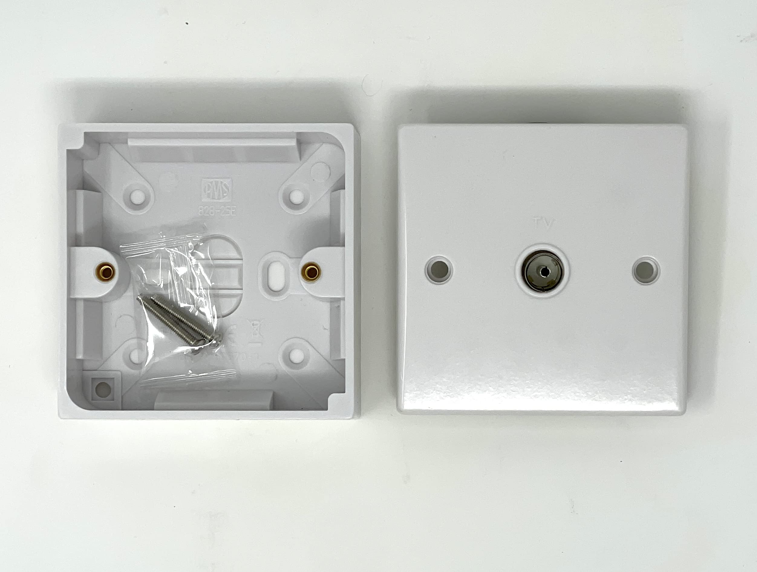 TV Aerial Wall Socket with Back Box - Male to Male Coaxial Cable Connector for Digital TV, Satellite, and Antenna - Perfect for Home Theater, Living Room, and Bedroom Setup