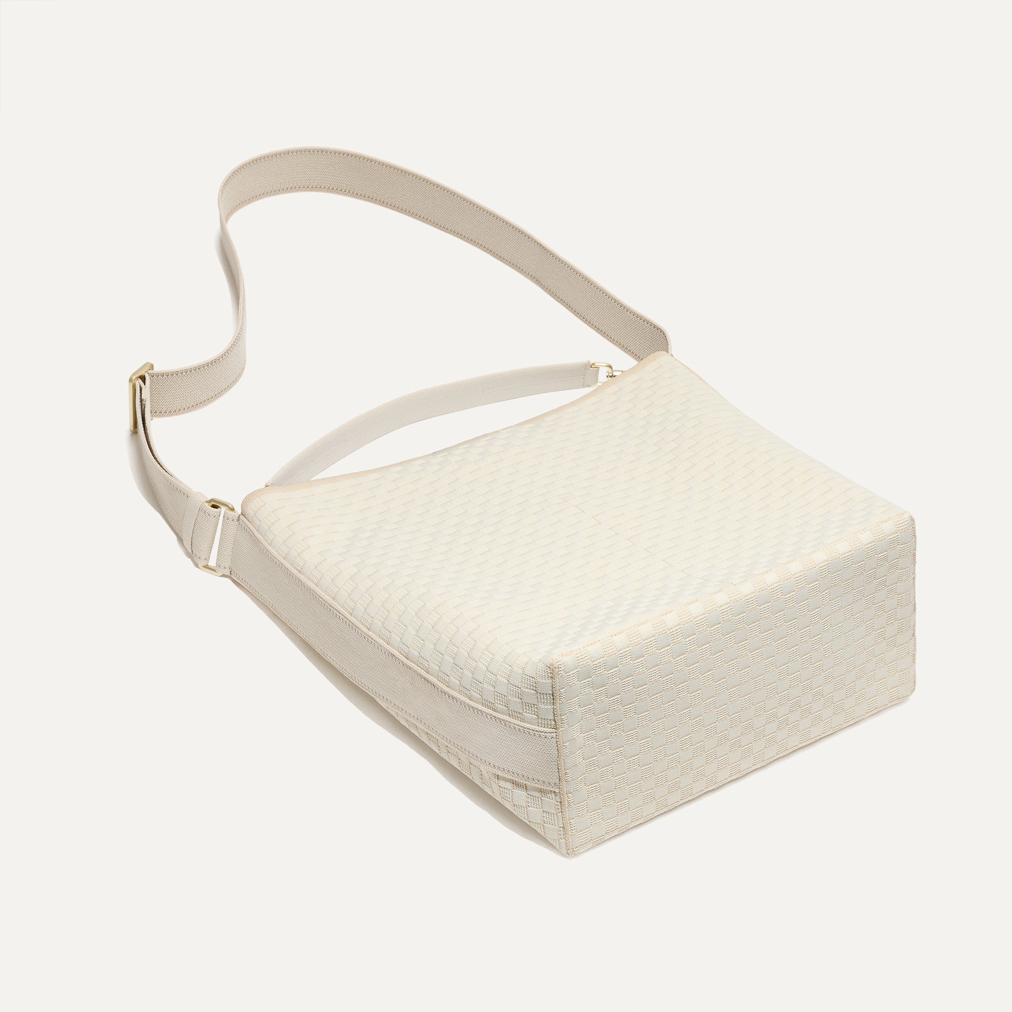 Stylish White Sand Bucket Bag for Women - Trendy Crossbody Shoulder Handbag - Perfect for Beach, Travel & Everyday Use