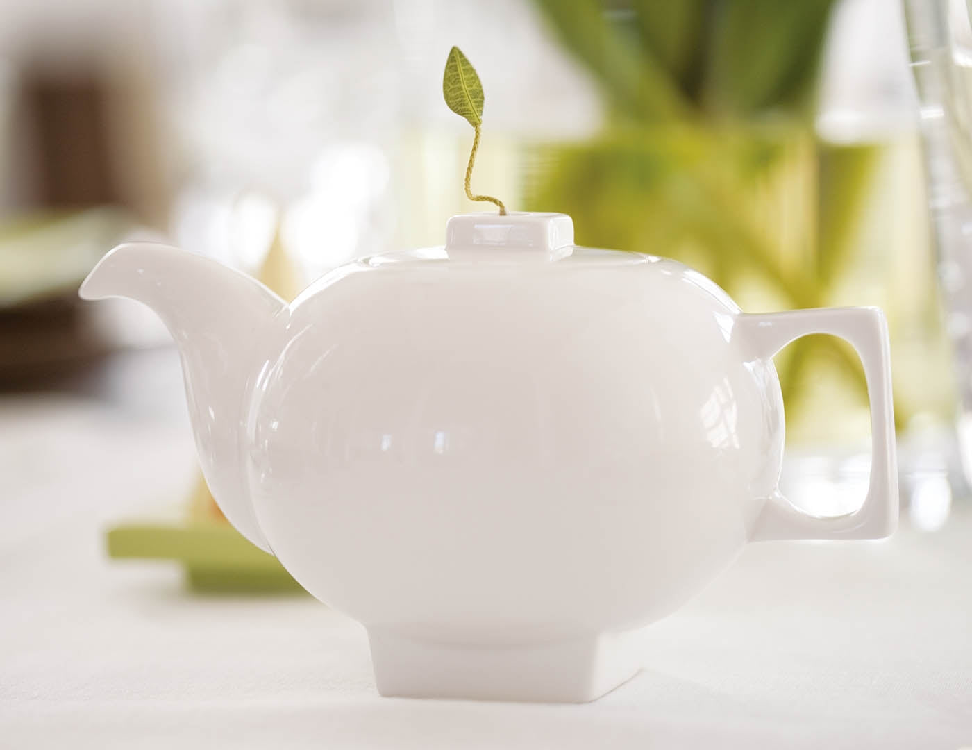 Solstice Teapots Set of 6 - Elegant Ceramic Teapot Collection for Tea Lovers - Perfect for Afternoon Tea, Gifts & Home Decor