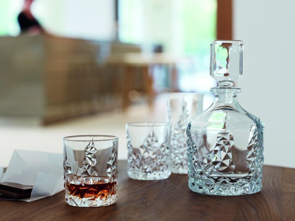 Nachtmann Sculpture Decanter and 2 Whiskey Glasses Set - Premium Crystal Clear Glassware for Scotch, Bourbon & Wine - Elegant Home Bar & Gift Set for Entertaining
