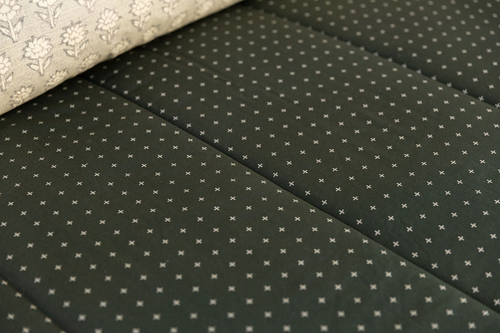 Noah Beddys - Premium Comfortable and Stylish Baby Bedding Set for Boys & Girls | Soft Crib Sheets, Blankets & Accessories | Perfect for Nurseries, Daycare & Travel