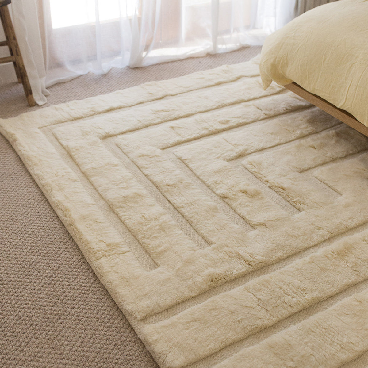 Fontana Abstract Textured Wool Rug - Soft Modern Area Rug for Living Room, Bedroom & Office - Premium Handmade Home Decor