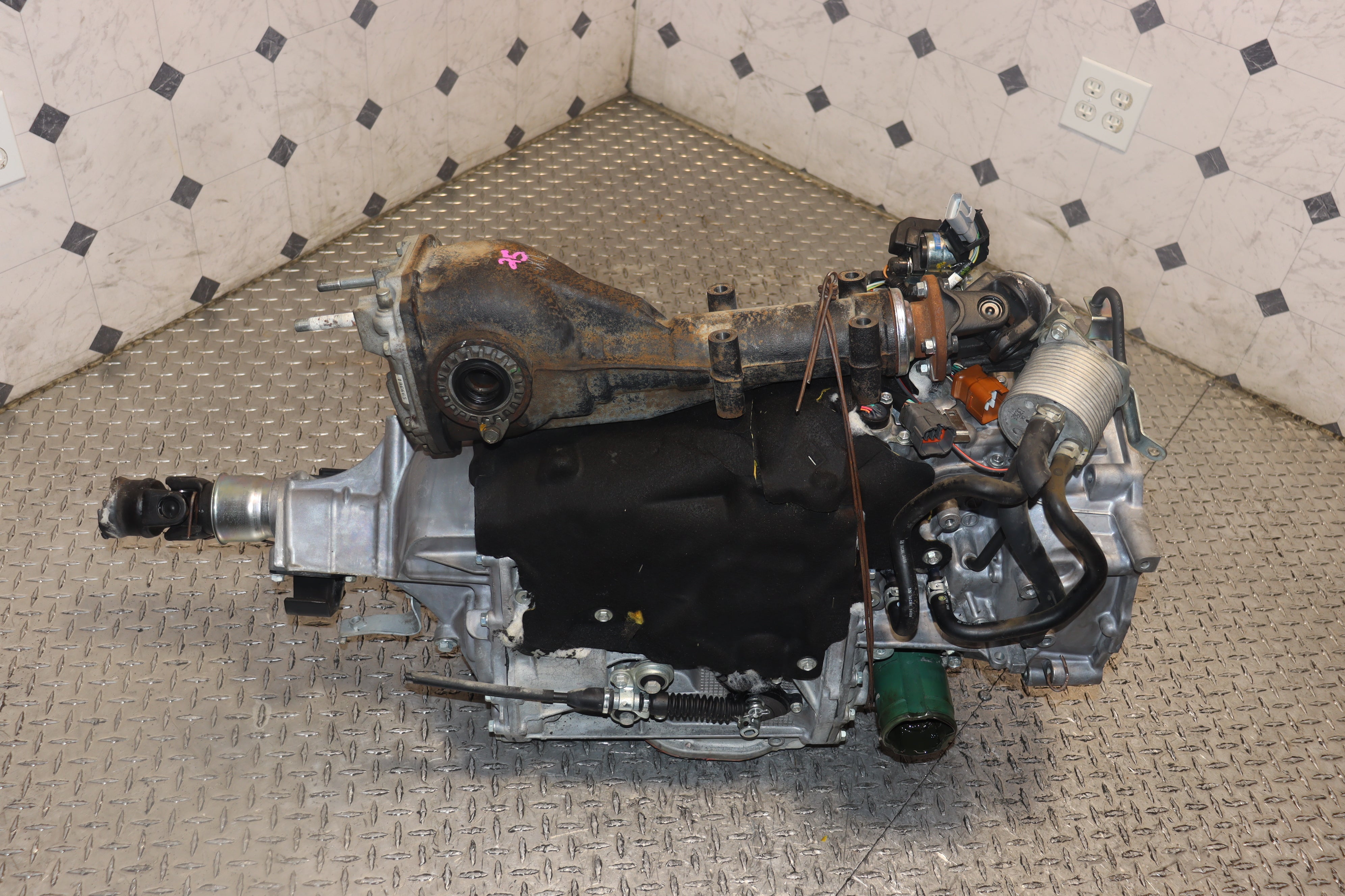 JDM FB20 CVT AWD Transmission for Subaru Impreza XV 2012-2015 - High-Performance Replacement Part for Smooth Driving & Off-Road Adventures