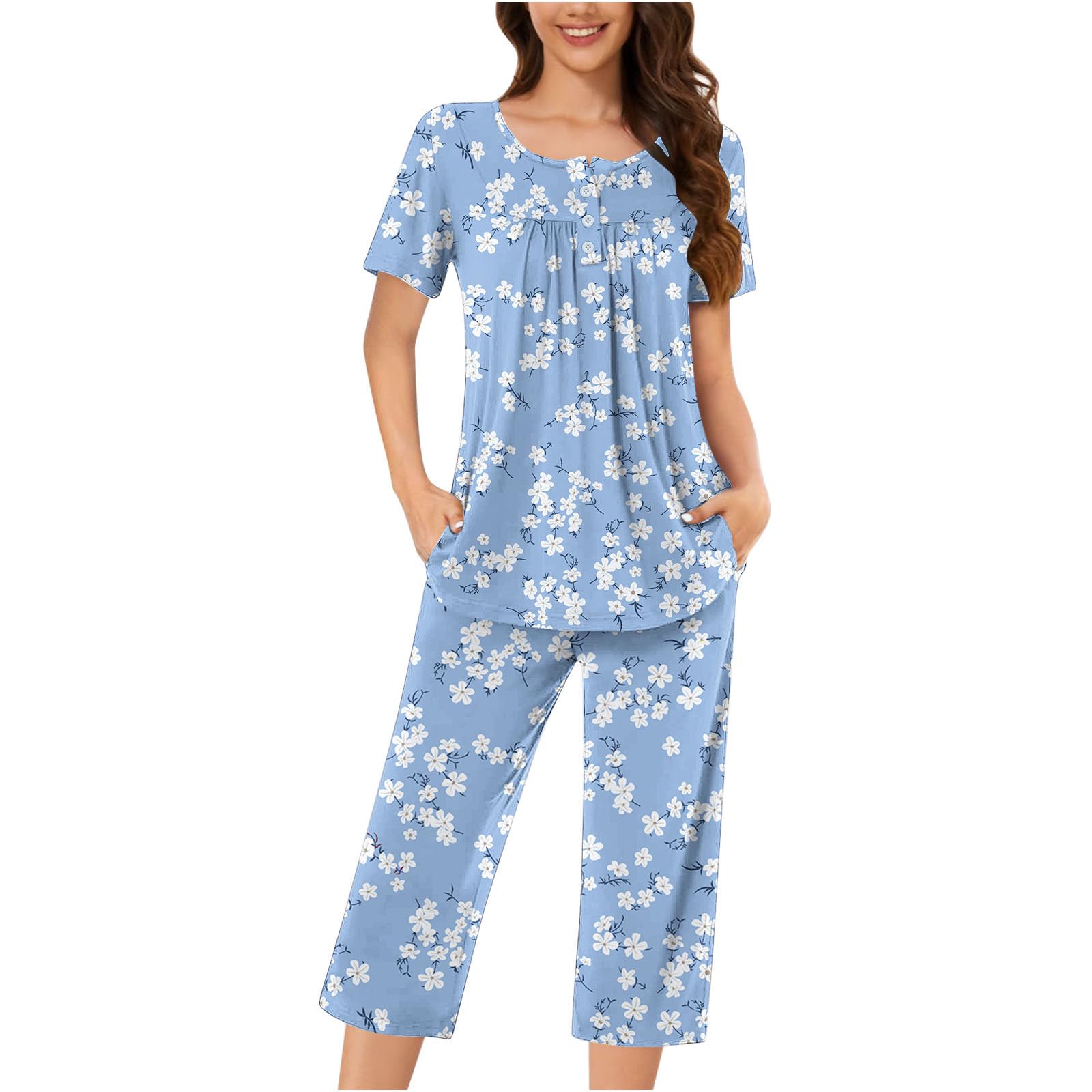 Kinrui Women's 2-Piece Pajama Set - Short Sleeve Shirt & Capri Pants with Pockets | Soft Lounge Sleepwear for Women | Perfect for Sleepovers, Relaxing at Home & Summer Nights