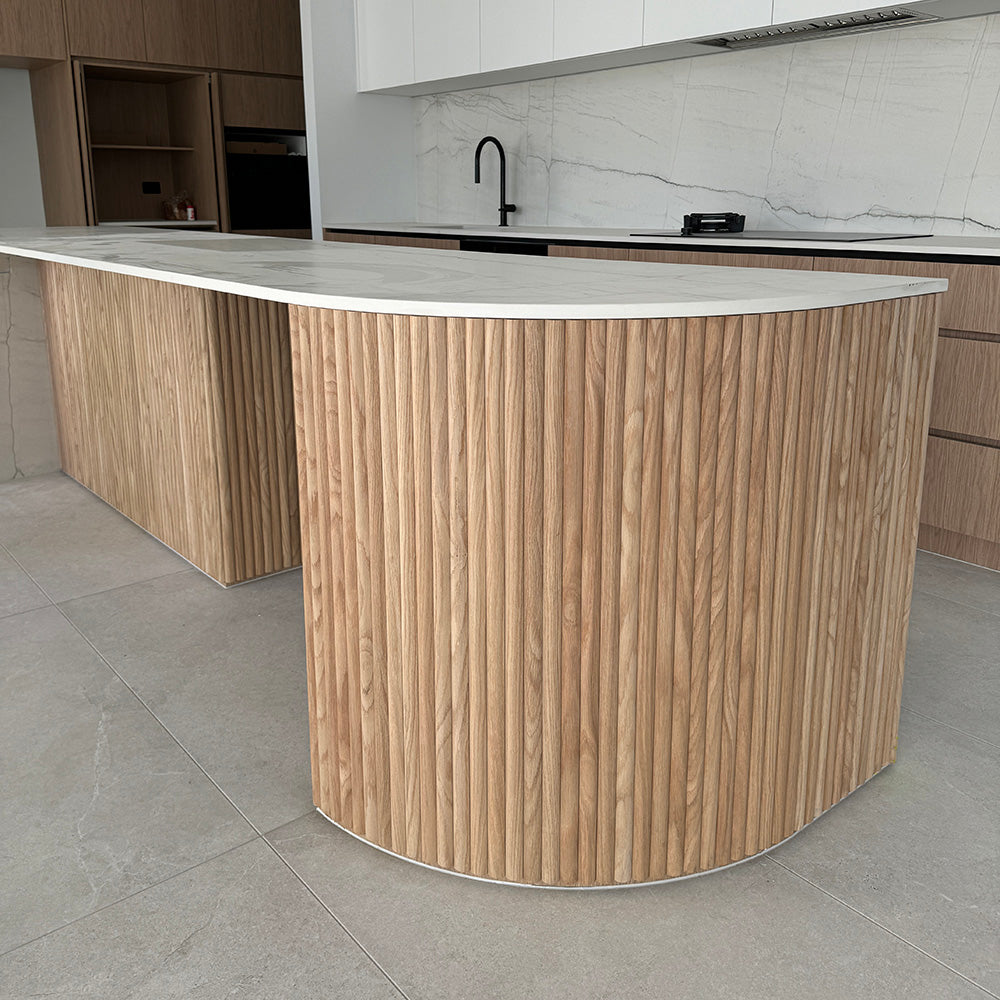 WOODFLEX Flexible Wooden Slat Under Bench Counter Panel - Oak Veneer 900mm x 600mm Half Round for Kitchen Islands & Bar Counters