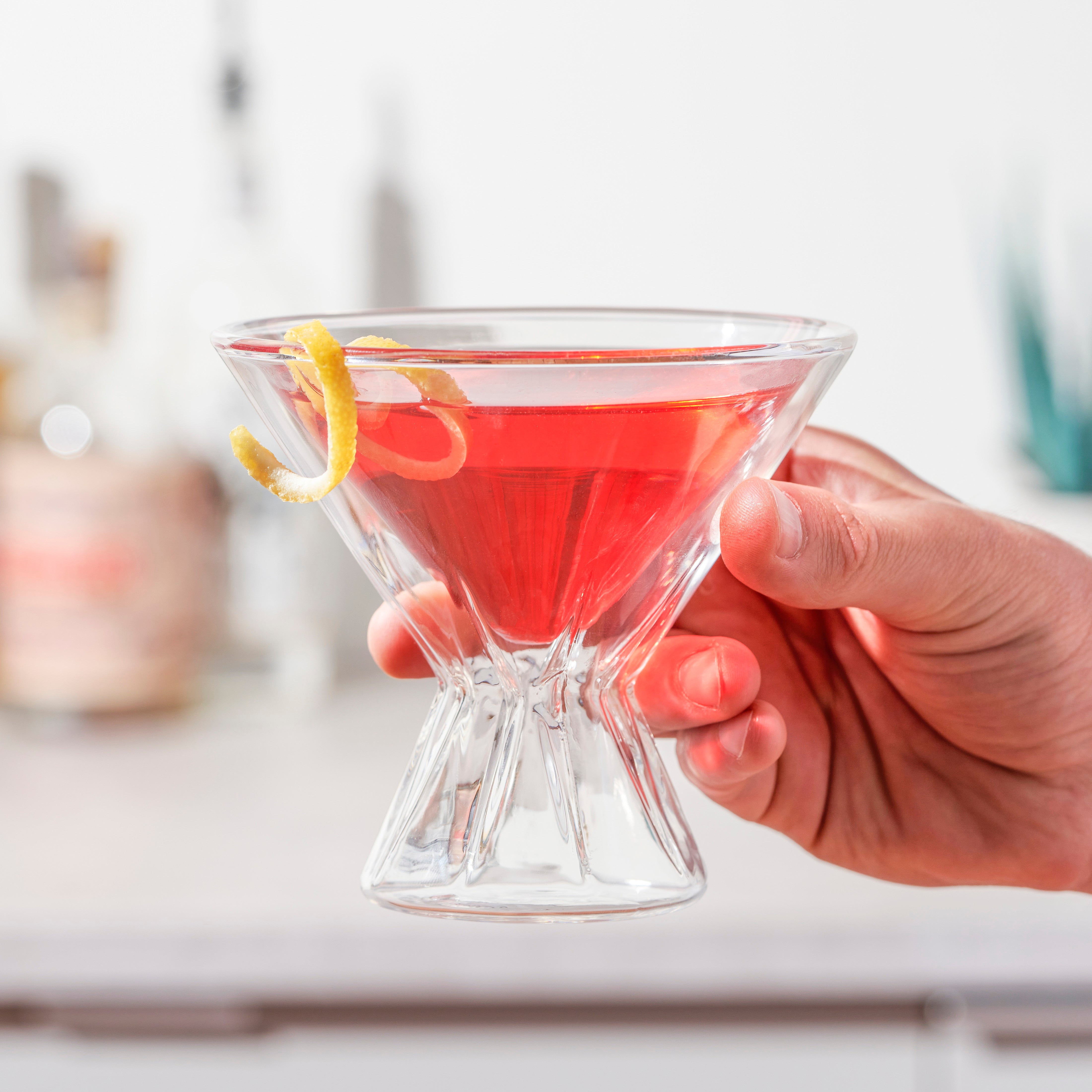 Premium Double Walled Insulated Martini Glasses - Set of 4, Shatter-Resistant Crystal Clear Cocktail Cups for Chilled Martinis, Perfect for Home Bars, Parties & Elegant Entertaining