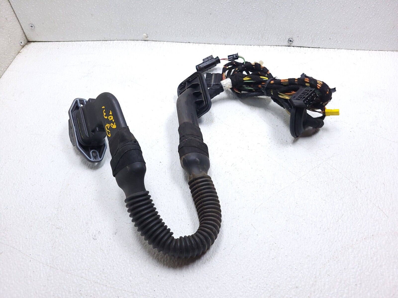 2006-2011 Mercedes ML500 Left Rear Driver Side Door Wire Harness OEM Replacement - Perfect for Electrical Repairs & DIY Car Maintenance