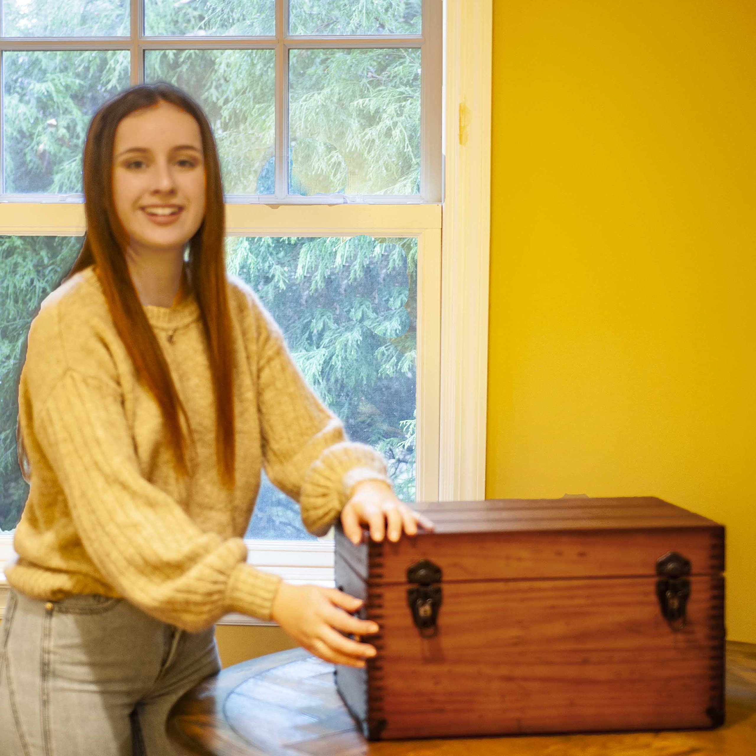 Handcrafted Wooden Keepsake Box with Lid - Decorative Memory Chest for Jewelry, Photos & Mementos | Wedding, Anniversary & Baby Shower Gift Idea