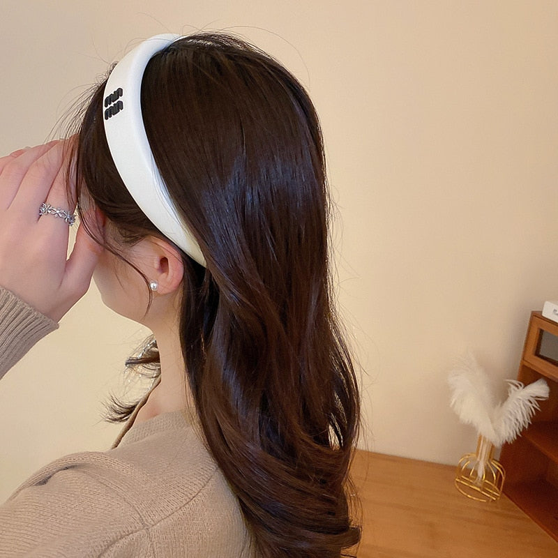 Women's Fashion PU Leather Hair Bands - Soft & Stretchable Headbands for Women & Girls - Perfect for Workouts, Yoga, Sports & Everyday Styling