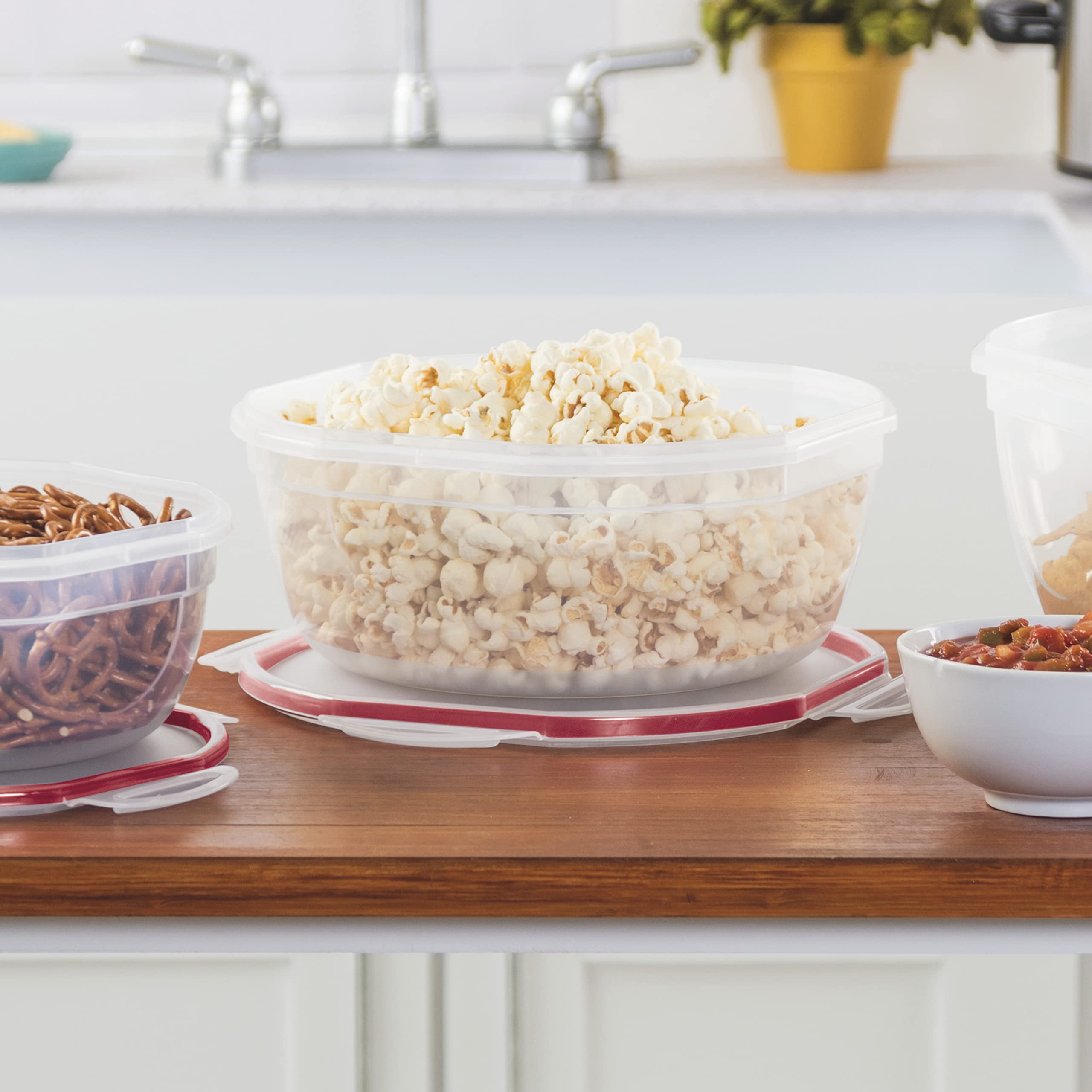 Sterilite Ultra-Seal 4.7 Quart Airtight Food Storage Containers with Latching Lids - 4-Pack Set of Clear Microwave & Dishwasher Safe Bowls with Red Gasket Seal | Perfect for Meal Prep, Leftovers, Pantry Organization & Freezer Storage