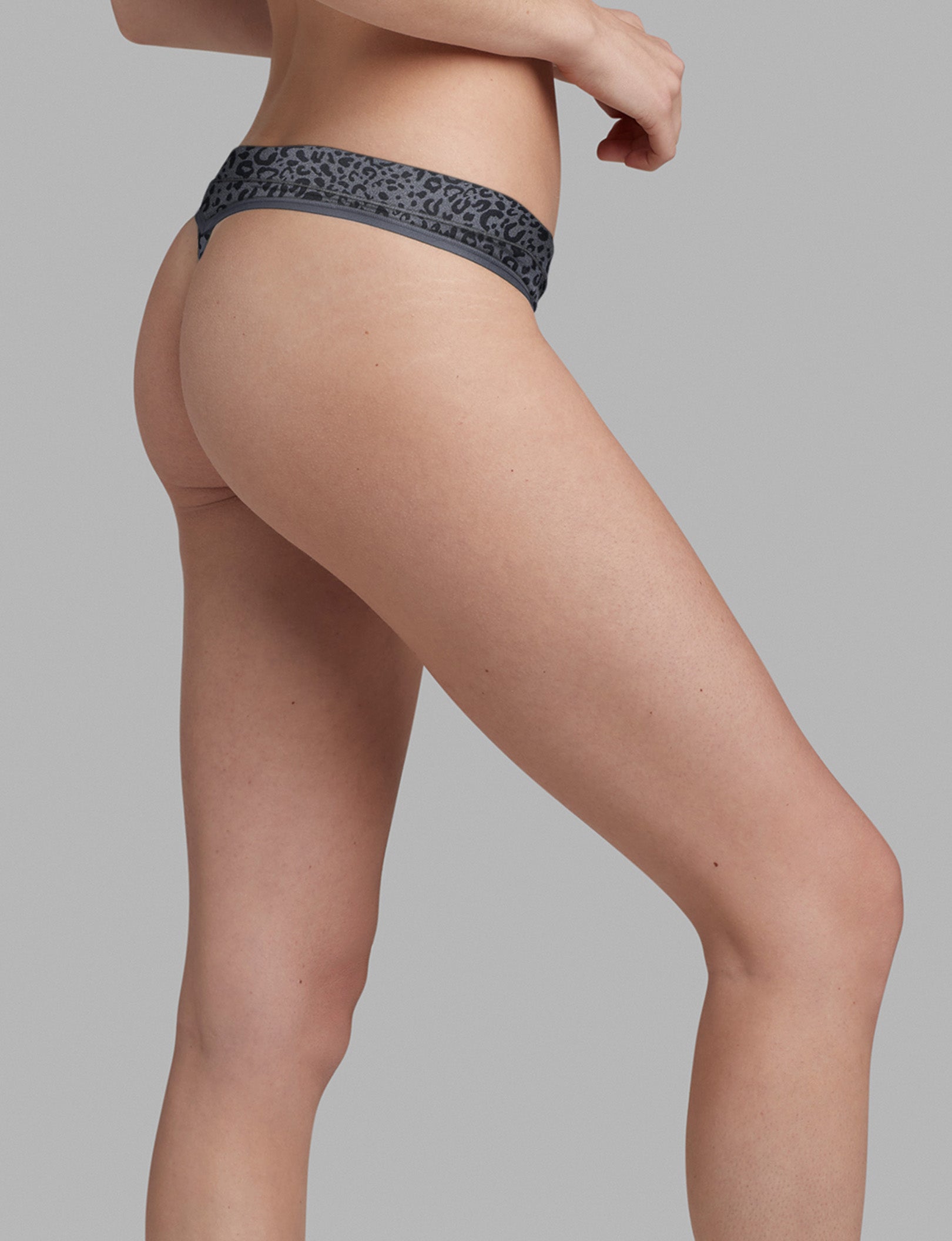 Seamless Women's Thong Underwear - Ultra Soft Second Skin Feel for All-Day Comfort - Perfect for Yoga, Workouts & Everyday Wear