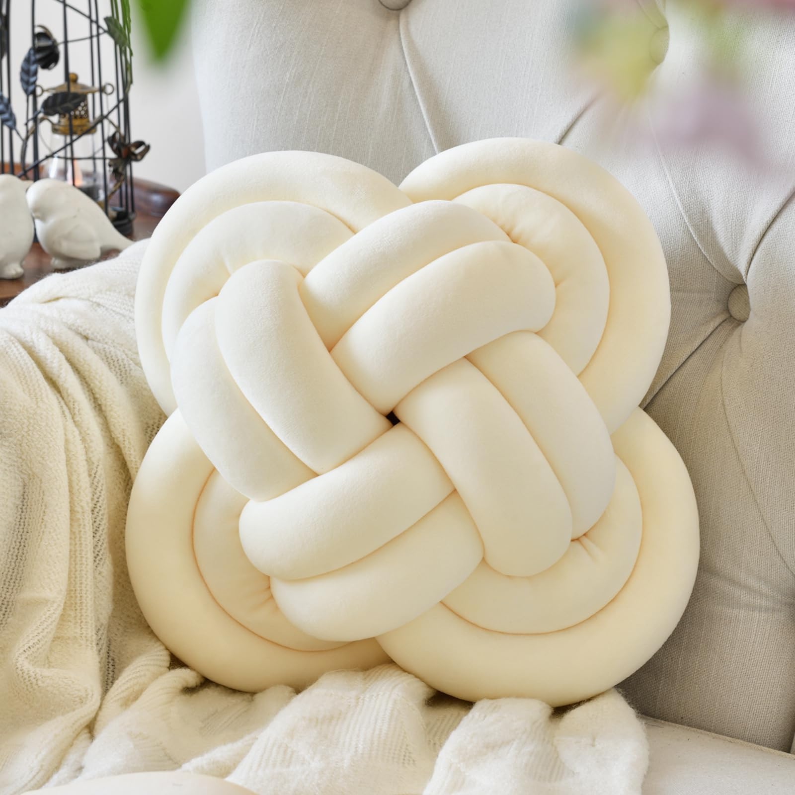 Xuyier Velvet Knot Pillow Ball - 12