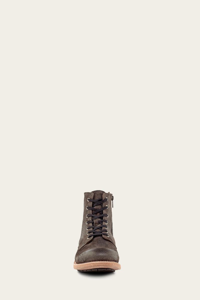 Vintage Bowery Lace-Up Shoes - Authentic Pre-Owned Fashion for Women | Perfect for Casual Outfits, Retro Styling & Sustainable Wardrobe