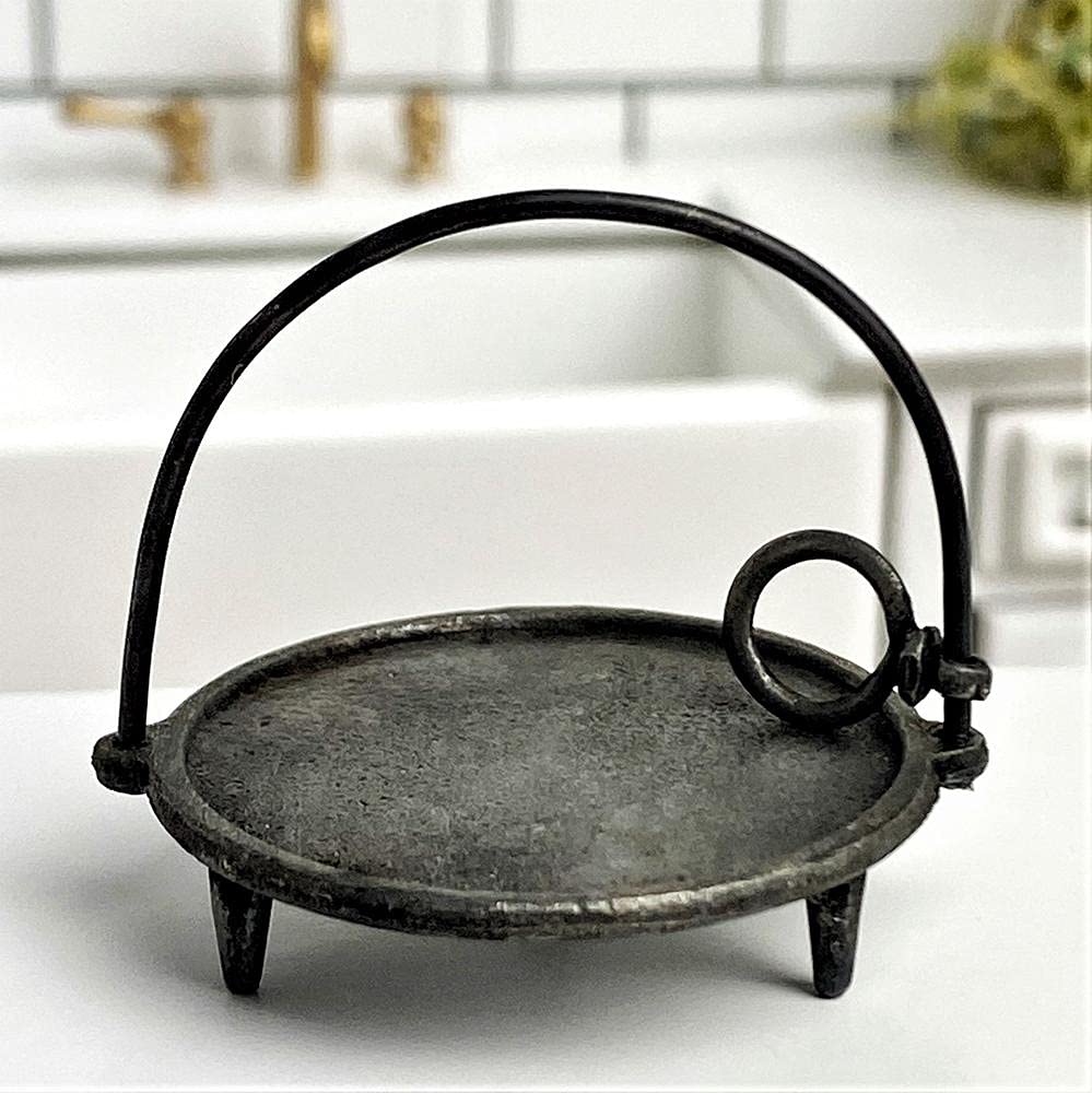 Mini Hanging Griddle for Dollhouse - Kitchen Decor & Miniature Cooking