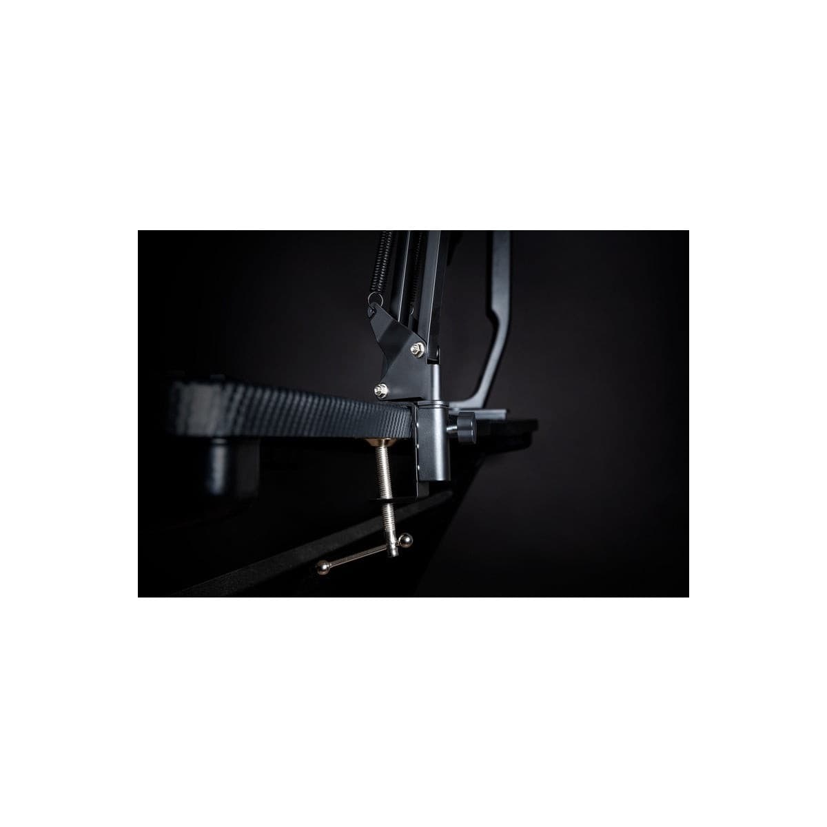 Nacon Professional Streaming Mic Kit with Green Screen for PC, PS4, PS5 - Perfect for Live Gaming, Podcasts & YouTube Content Creation