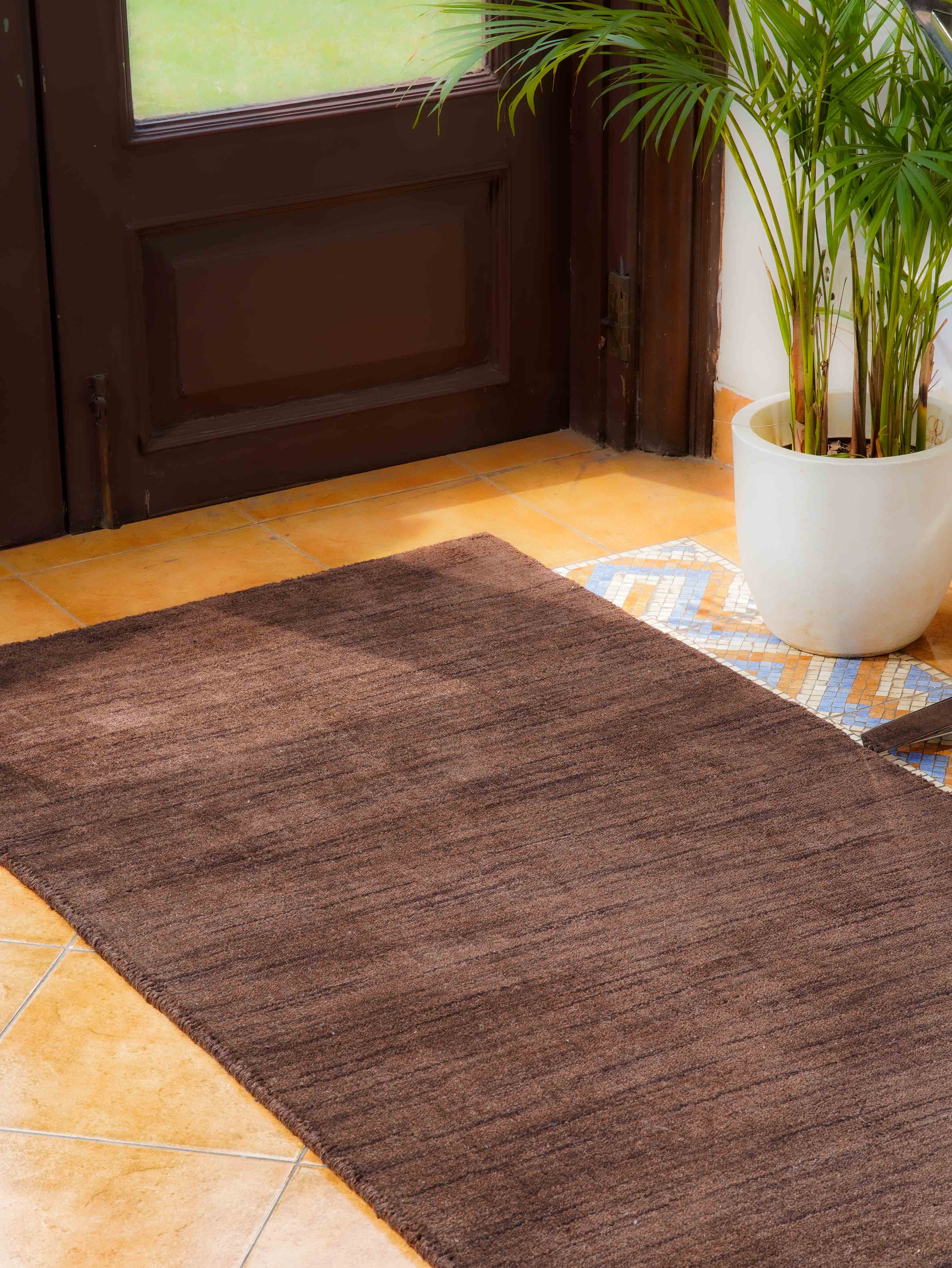 Luxury Hand-Knotted Wool Rug - Soft & Durable Persian Style Carpet for Living Room, Bedroom, or Office Decor