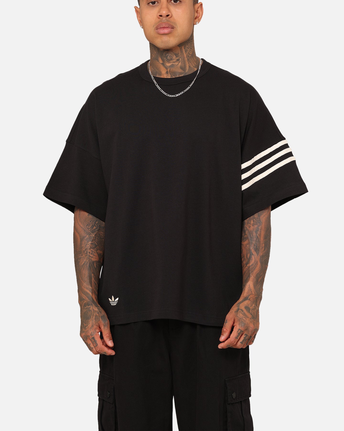 Adidas Adicolour Neuclassics T-Shirt for Men - Black Cotton Casual Tee for Everyday Wear, Gym, and Street Style
