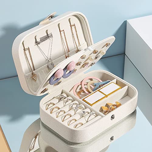 Portable PU Leather Jewelry Organizer Box - Travel Jewelry Storage Case for Earrings, Necklaces & Rings | Durable Green Jewelry Box for Women, Gift Packaging & Travel Use