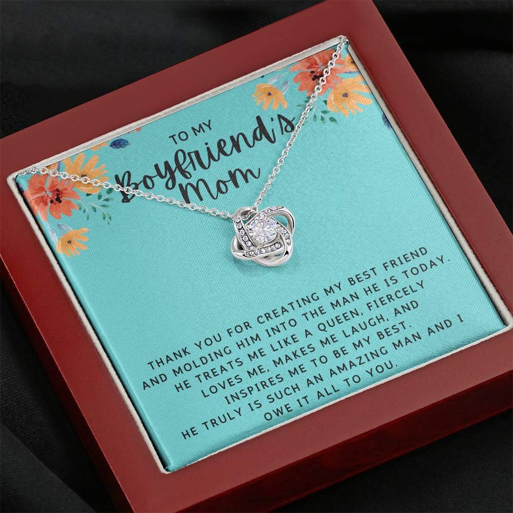 Personalized Necklace Gift for Boyfriend's Mom - Elegant Jewelry with Gift Box | Perfect for Mother's Day, Birthday & Special Occasions