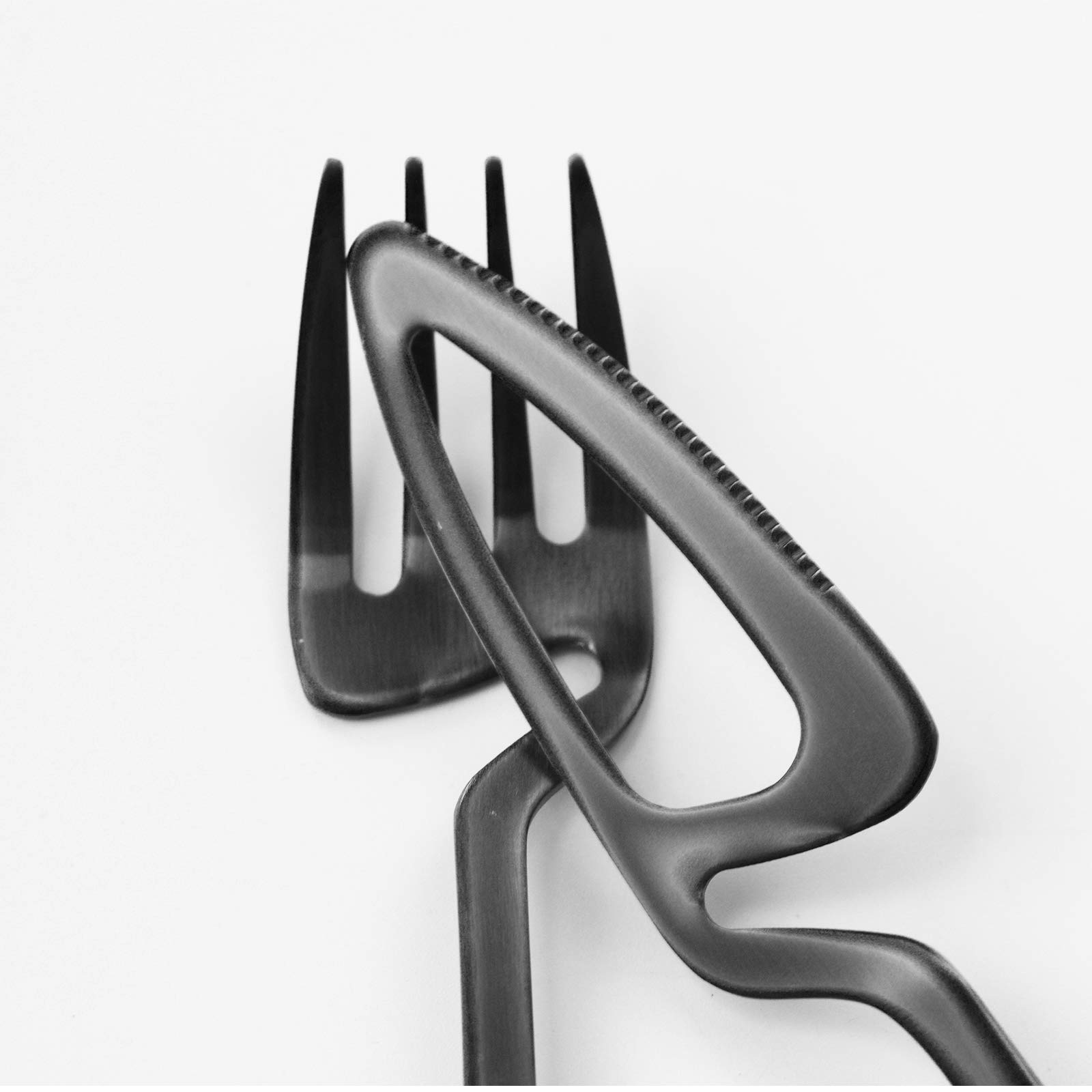 Premium 6-Piece Black Steak Knives Set - 304 Stainless Steel Sharp Dinner Knives for Kitchen, Camping & Restaurant Use - Dishwasher Safe - Perfect for Steakhouse Dining, Outdoor BBQs & Fine Dining Experiences