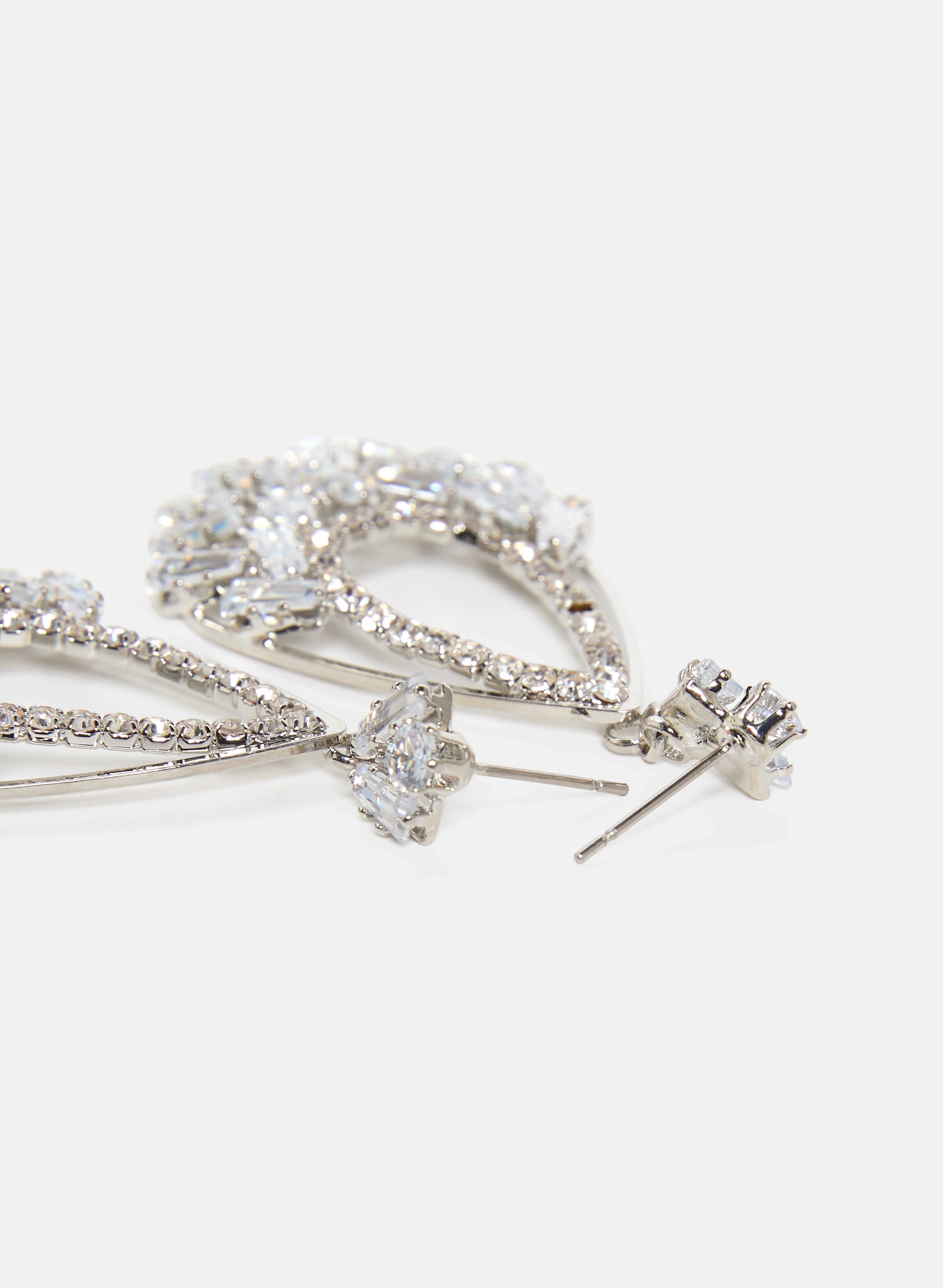 Exquisite Crystal Teardrop Earrings for Women - Elegant Dangling Drop Jewelry for Party, Wedding & Evening Wear | Hypoallergenic & Sparkling Gift Idea