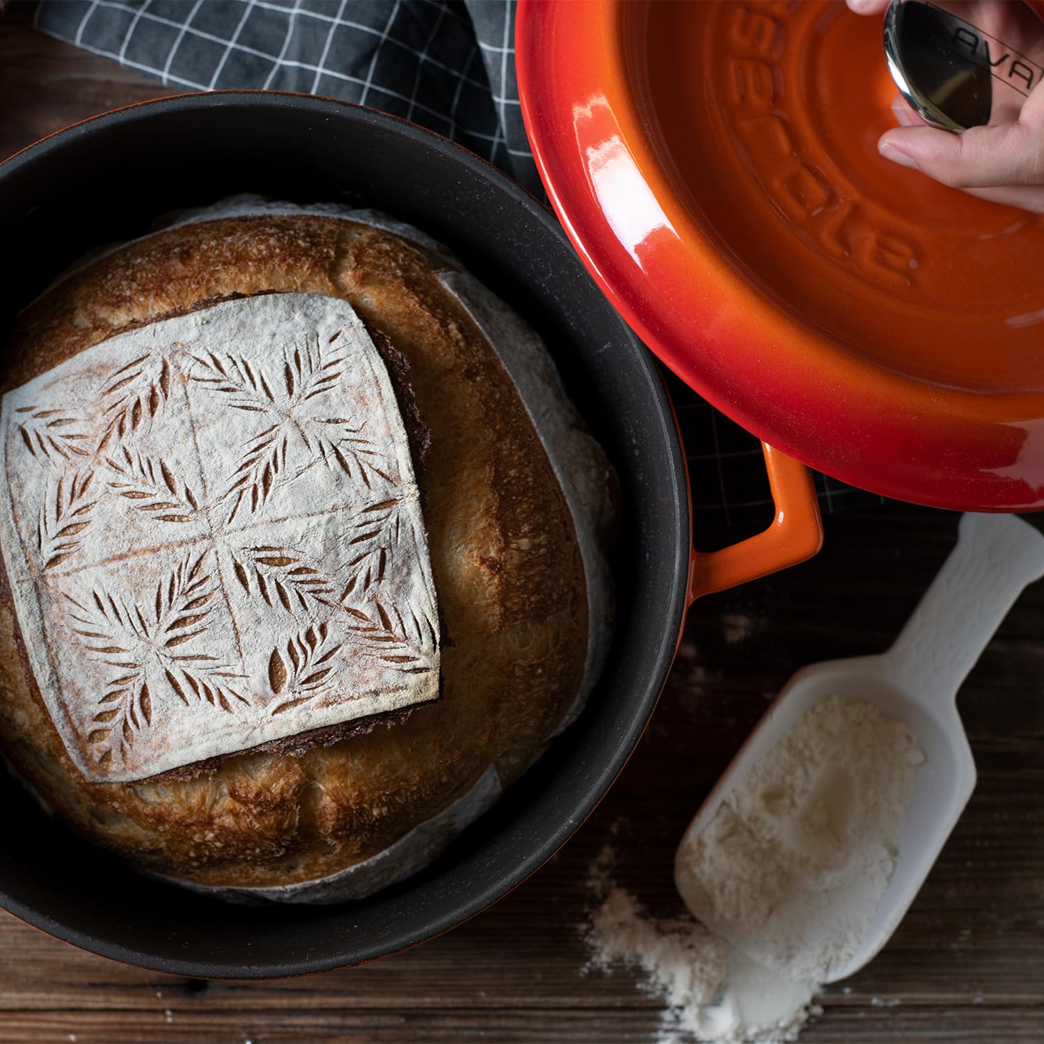 Lava Signature Enameled Cast Iron Round Dutch Oven 7 Quart - Orange Spice Color, Heavy Duty Cookware for Baking, Roasting & Slow Cooking - Perfect for Soups, Stews, Bread & Casseroles