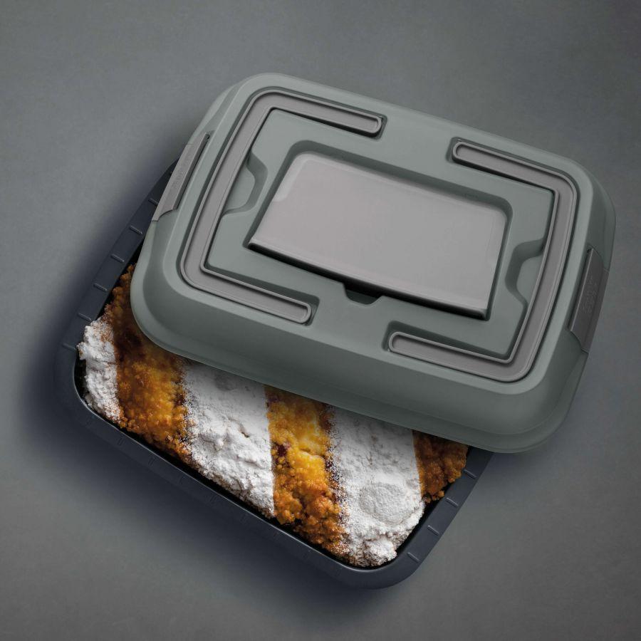 BergHOFF GEM Non-Stick Covered Cake Pan with Slicer - 10 Inch Round Baking Pan for Cakes, Pies & Desserts - Perfect for Home Baking, Parties & Holiday Cooking