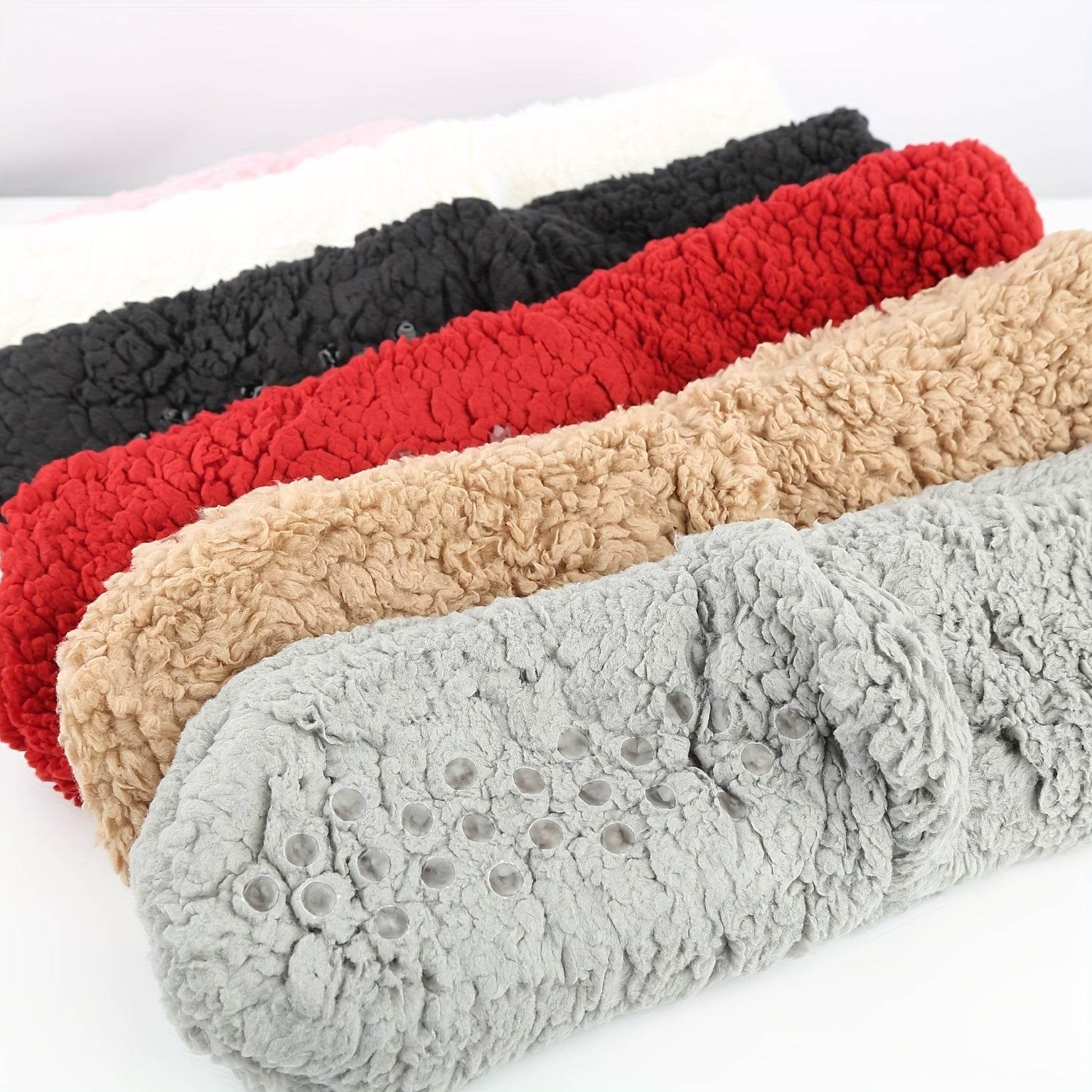 Cozy Fuzzy Bear Socks for Women & Men - Soft Winter Warm Slipper Socks with Non-Slip Grip - Perfect for Christmas Gifts, Home Relaxing & Cold Weather Comfort