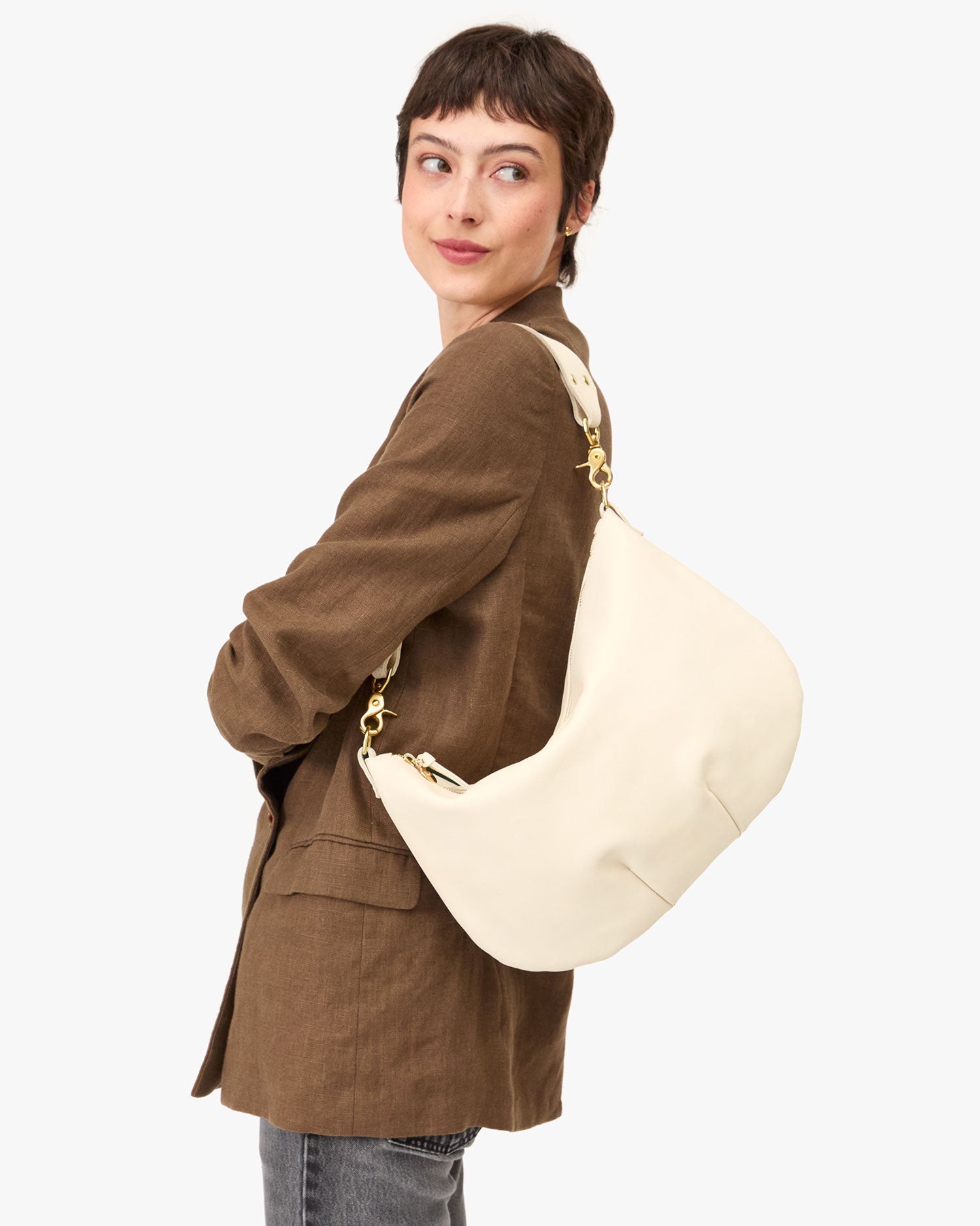 Moyen Messenger Bag in Smooth Cream Leather - Stylish Crossbody Purse for Women, Perfect for Work, Travel, and Everyday Use
